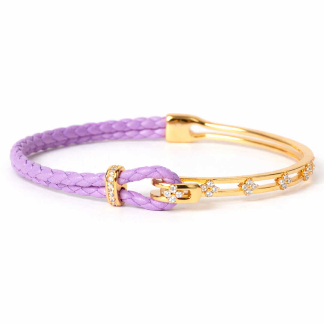 Clover Link Thread Bracelet