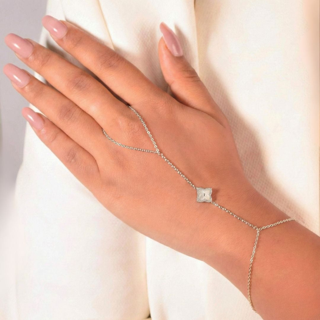 Mystical Clover Bracelet