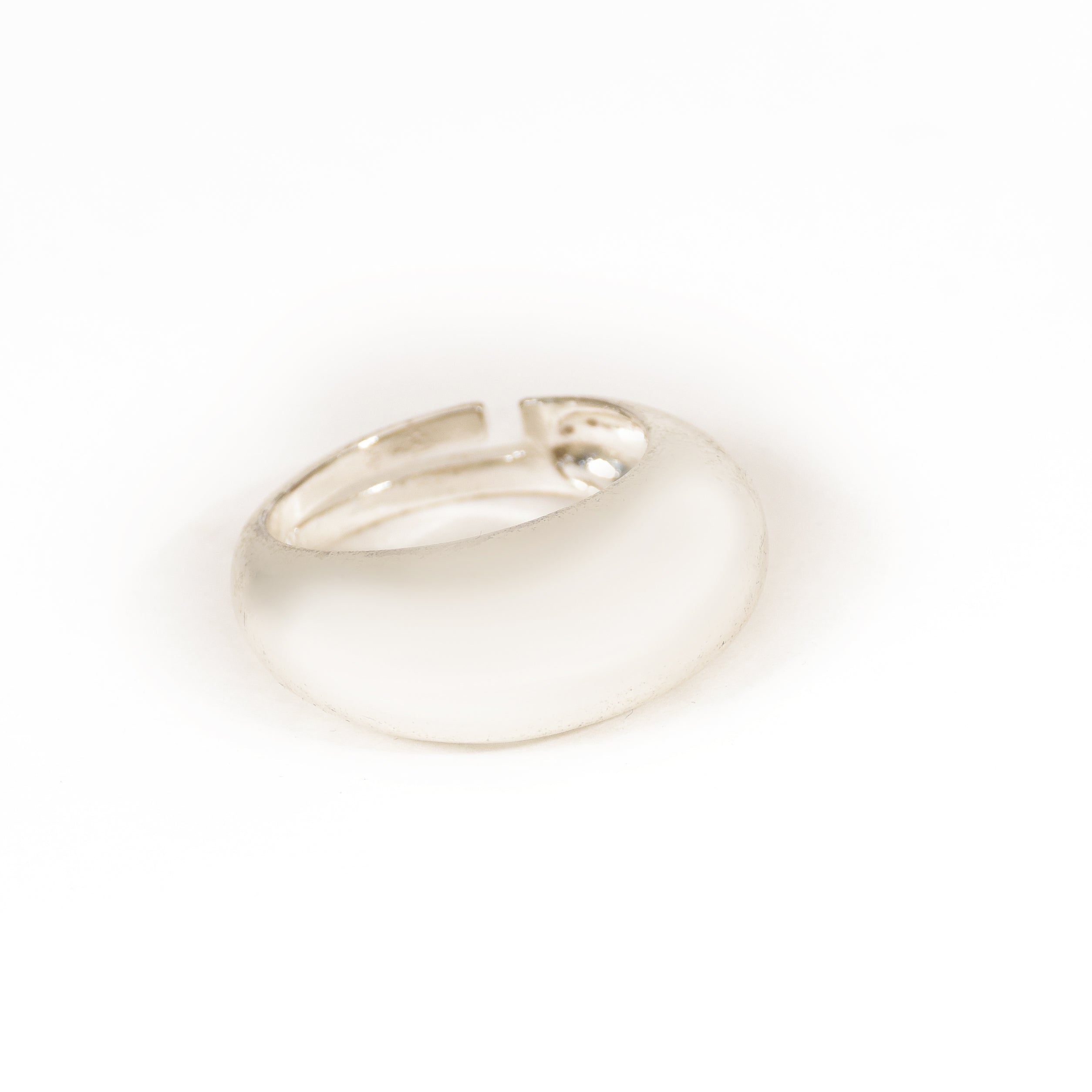 Sleek Chic Band Ring
