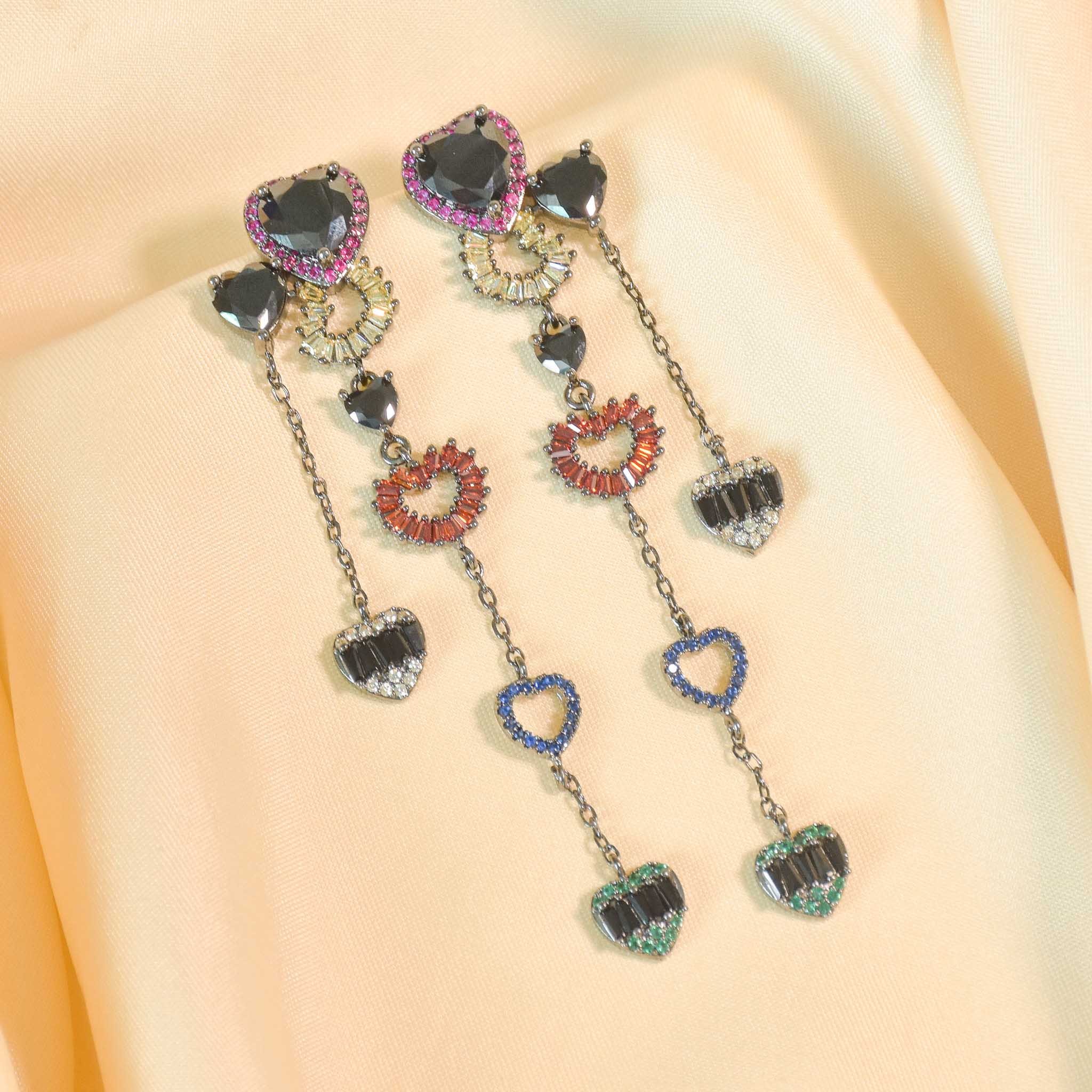 Shinebound Heart Earrings