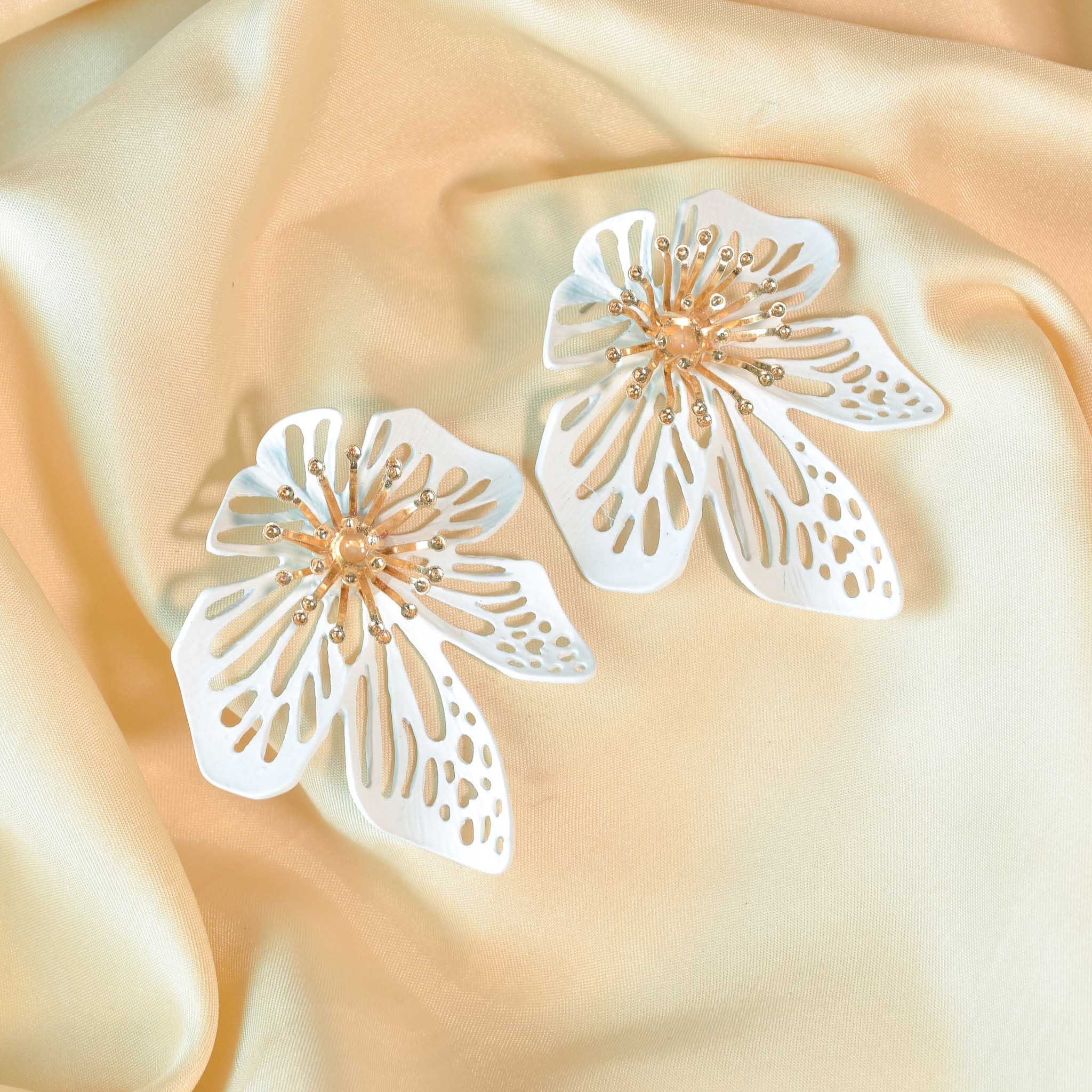 White Petal Bloom Earrings