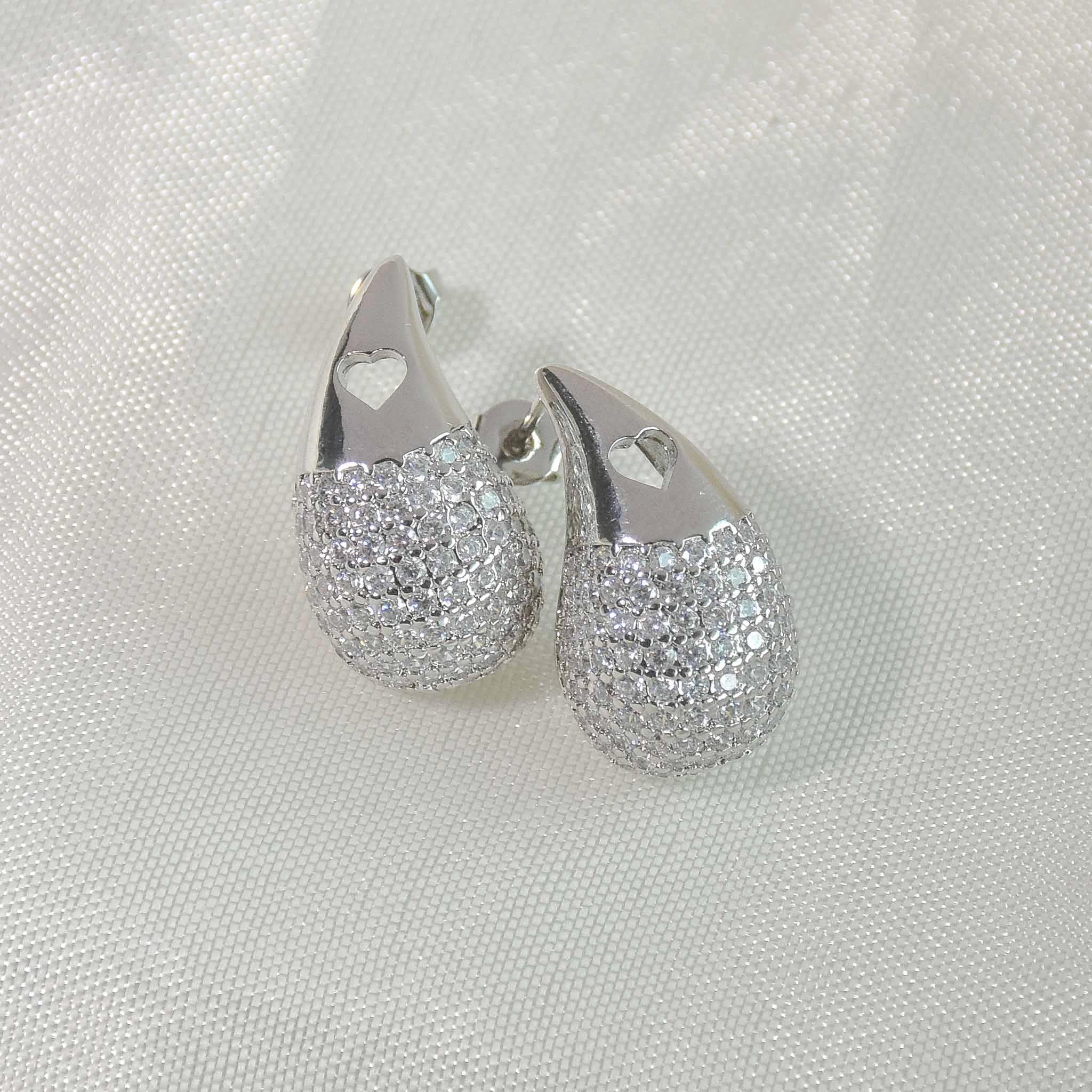 Diamond Dust Tear Drop Earring