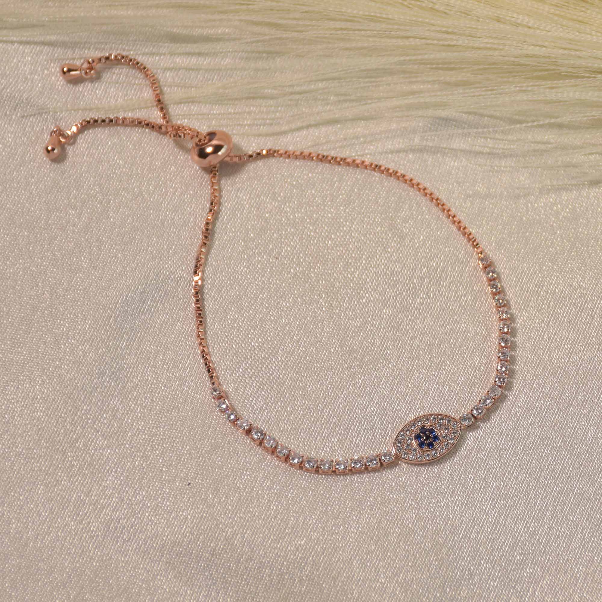 Minimal Evil Eye Bracelet
