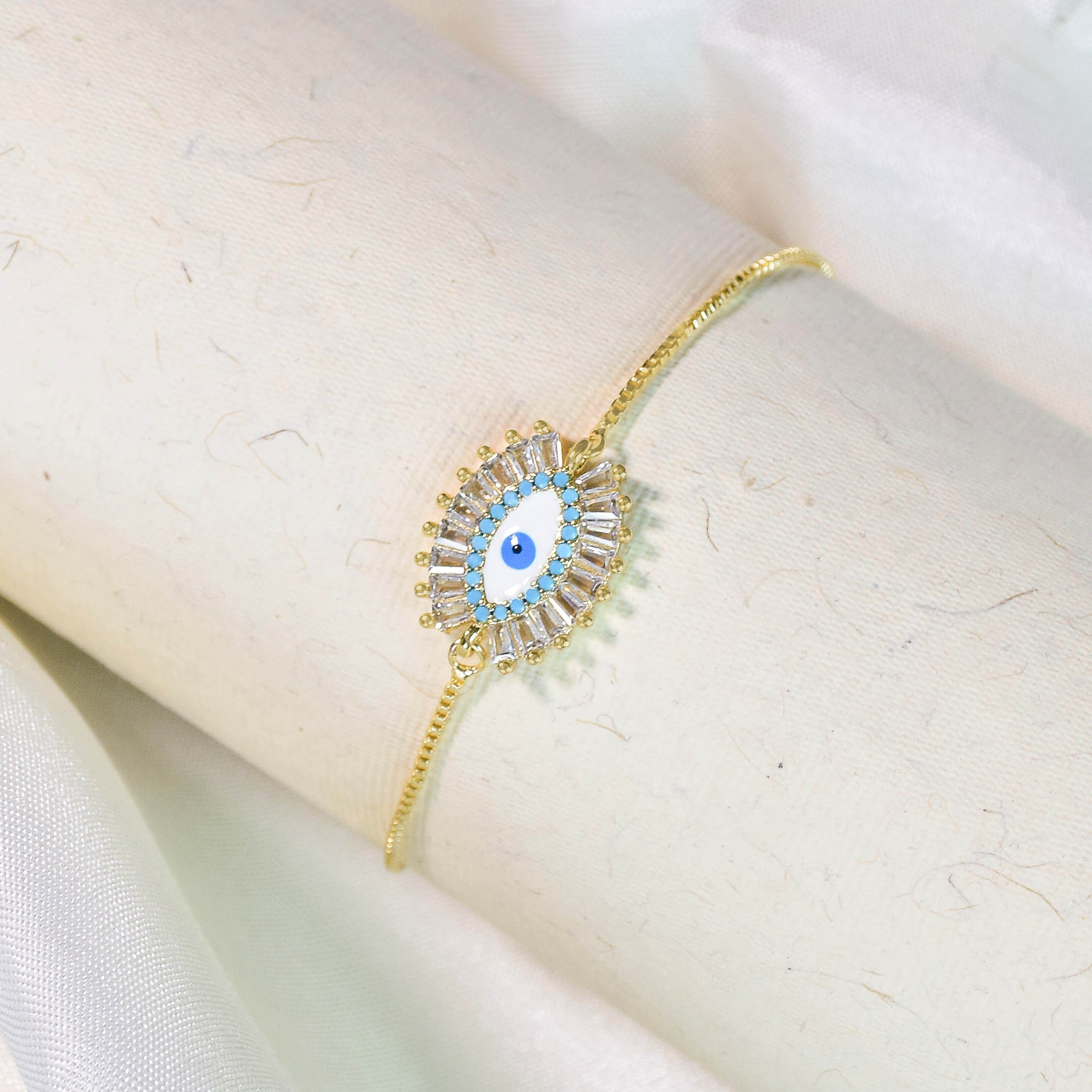 Gazing Evil Eye Bracelet