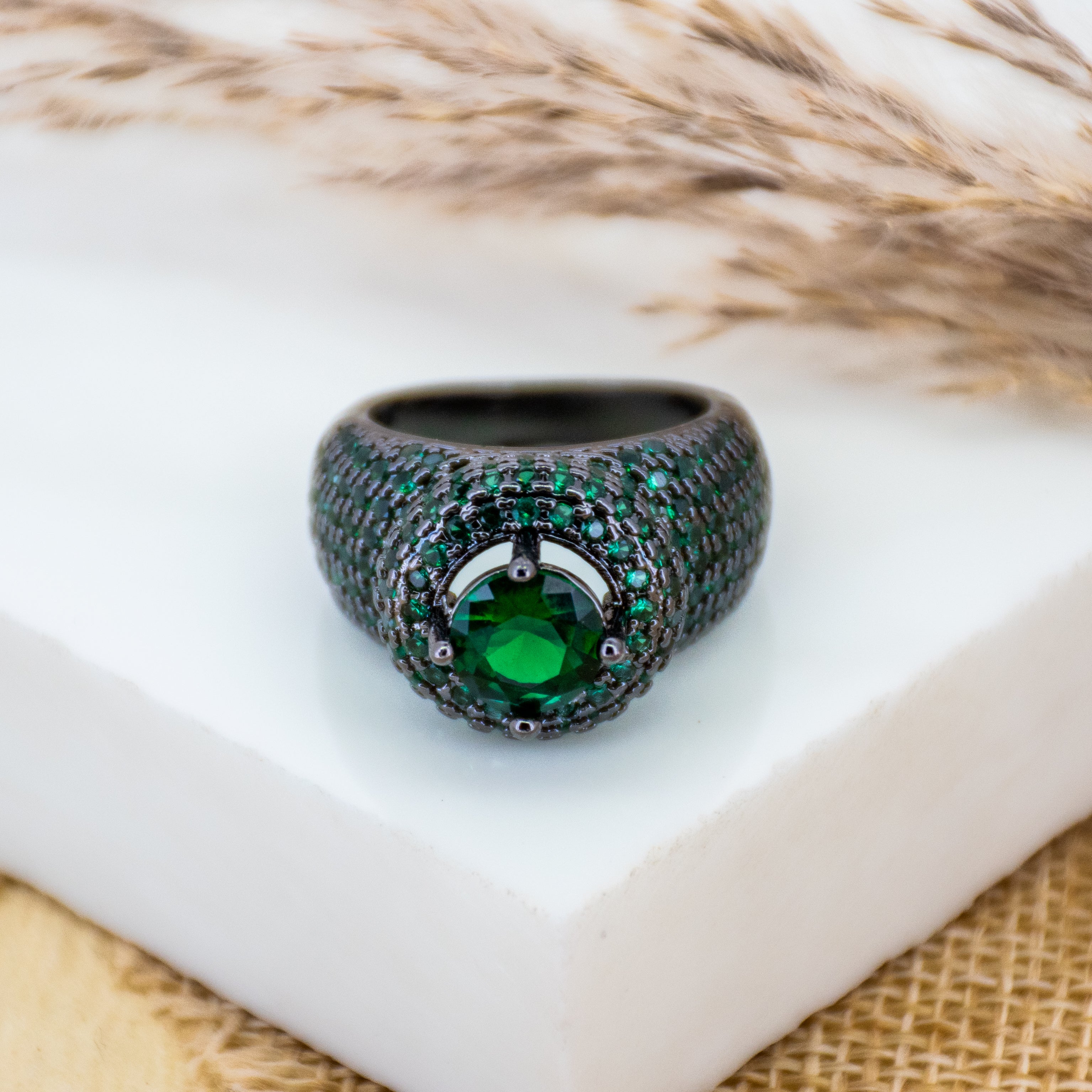 Emerald Orbit Delight Ring