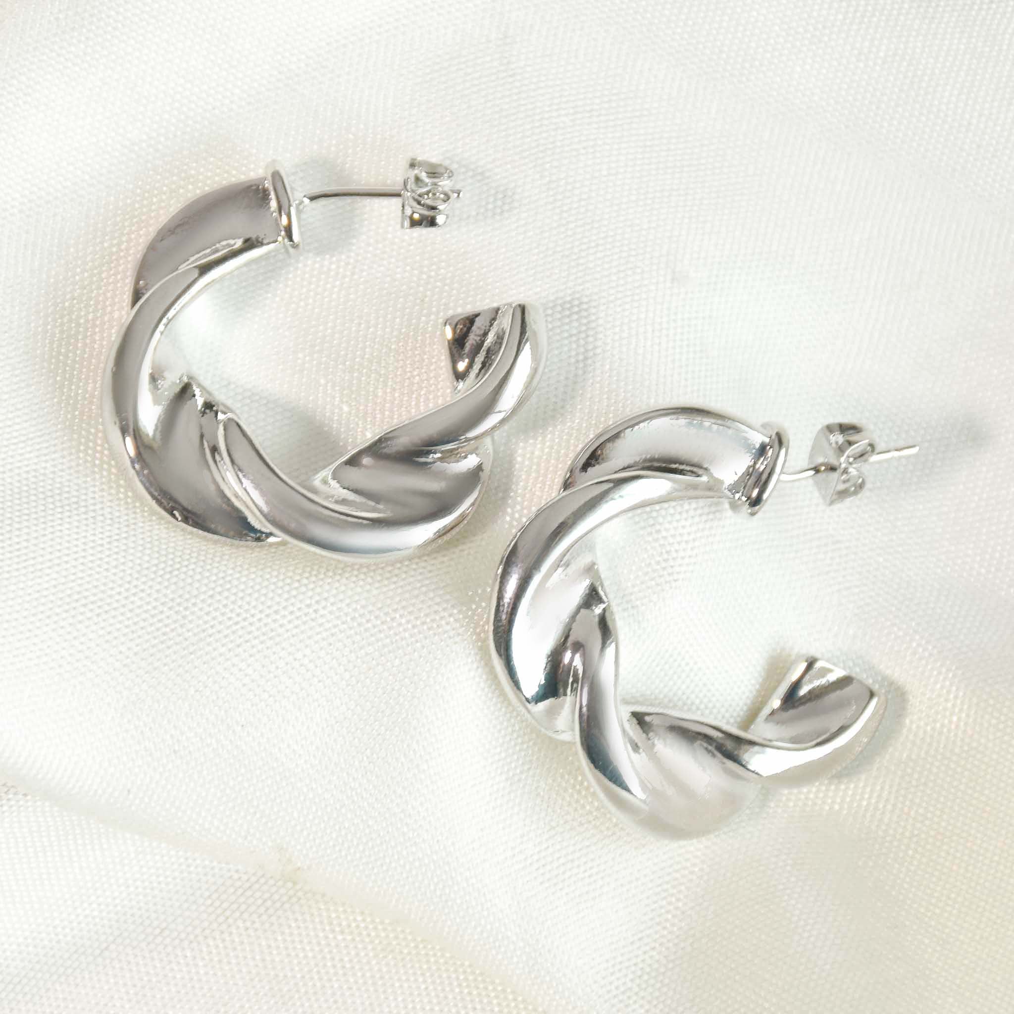 Twisted Hoop Earring