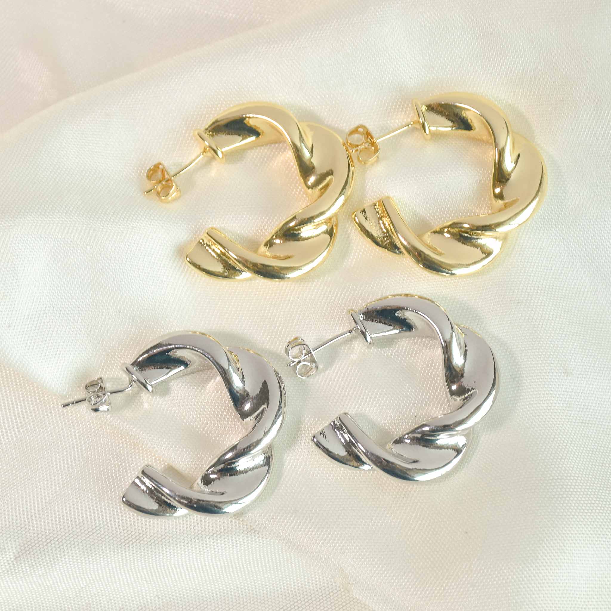 Twisted Hoop Earring