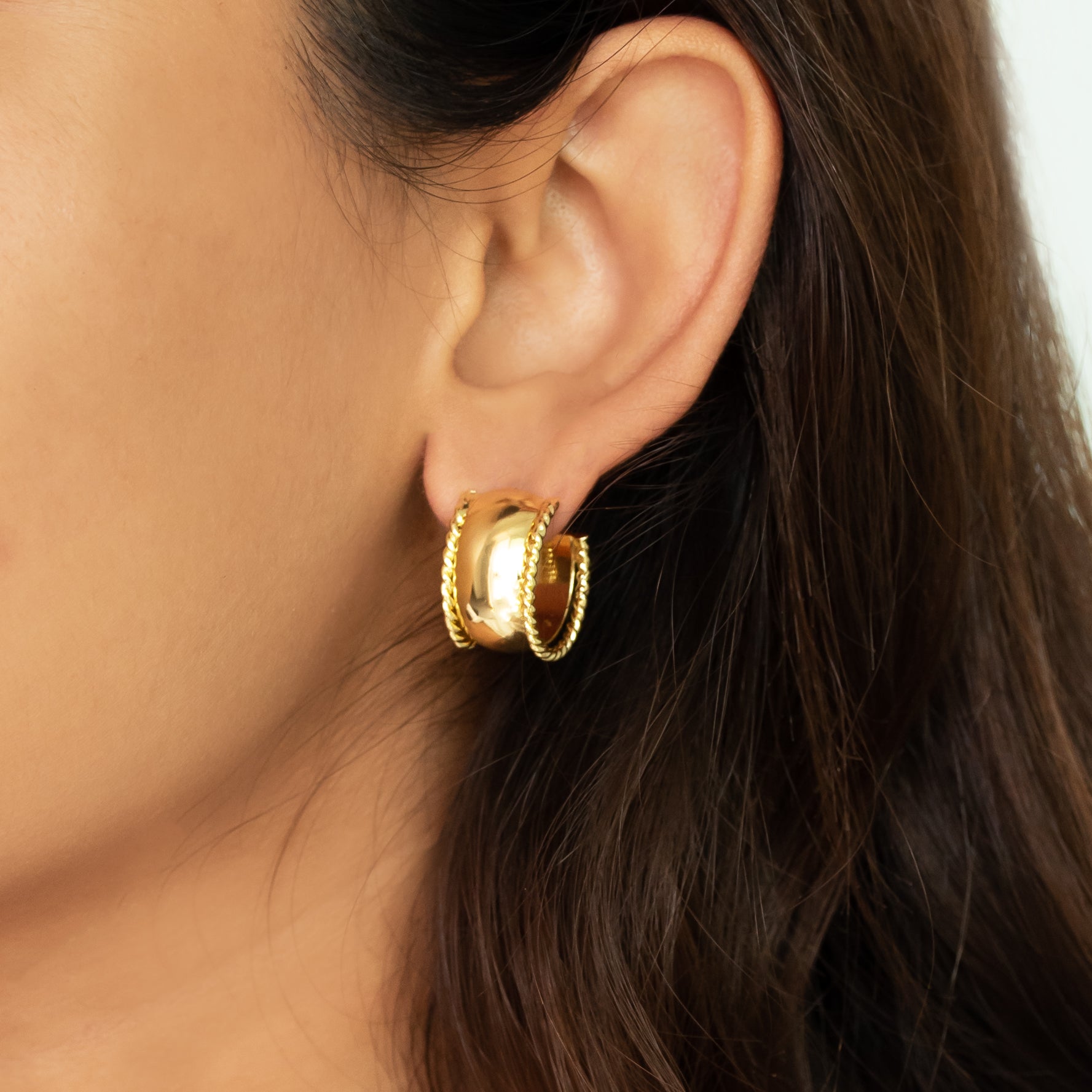 Round Twisted Chunky Hoops