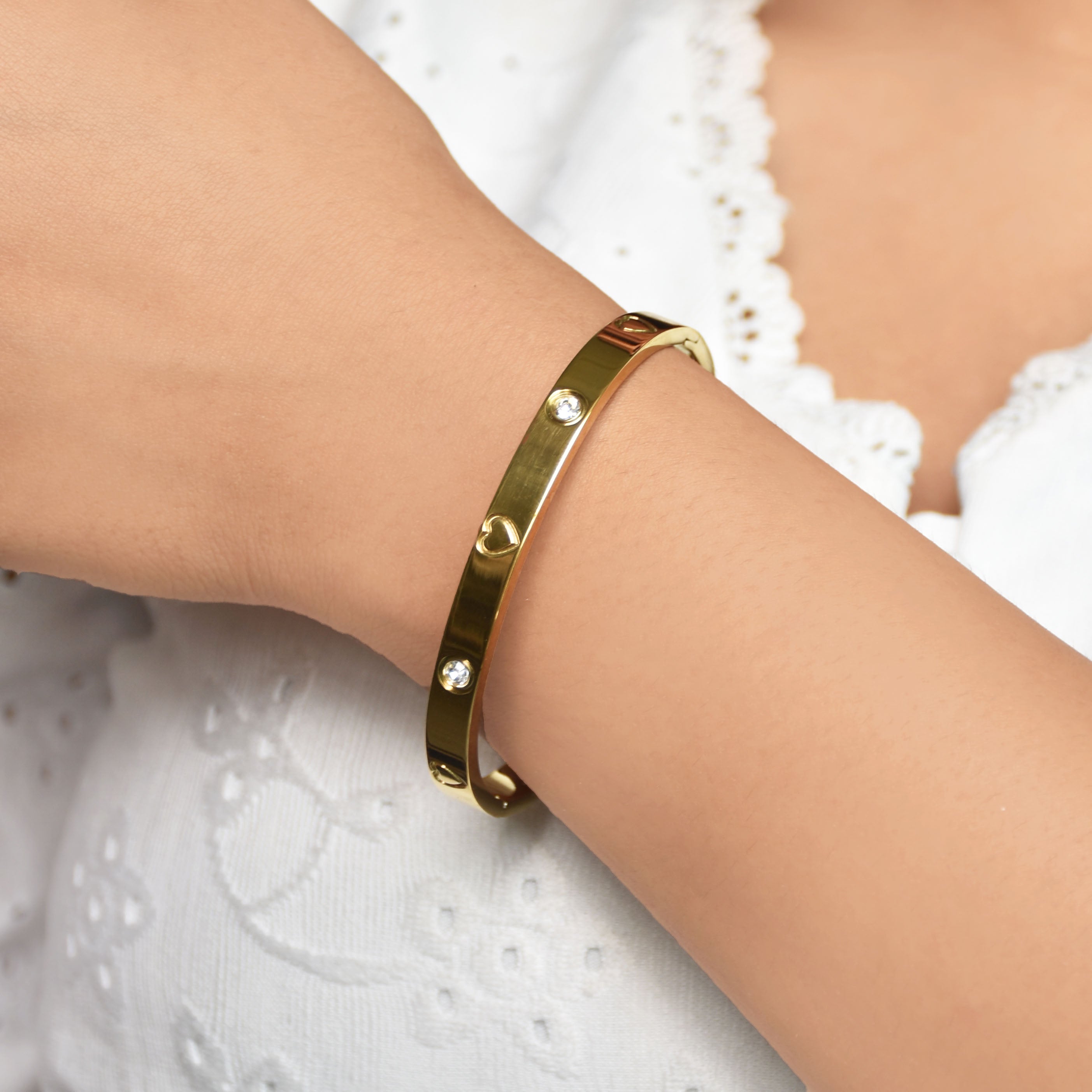 Studded Heart Bangle