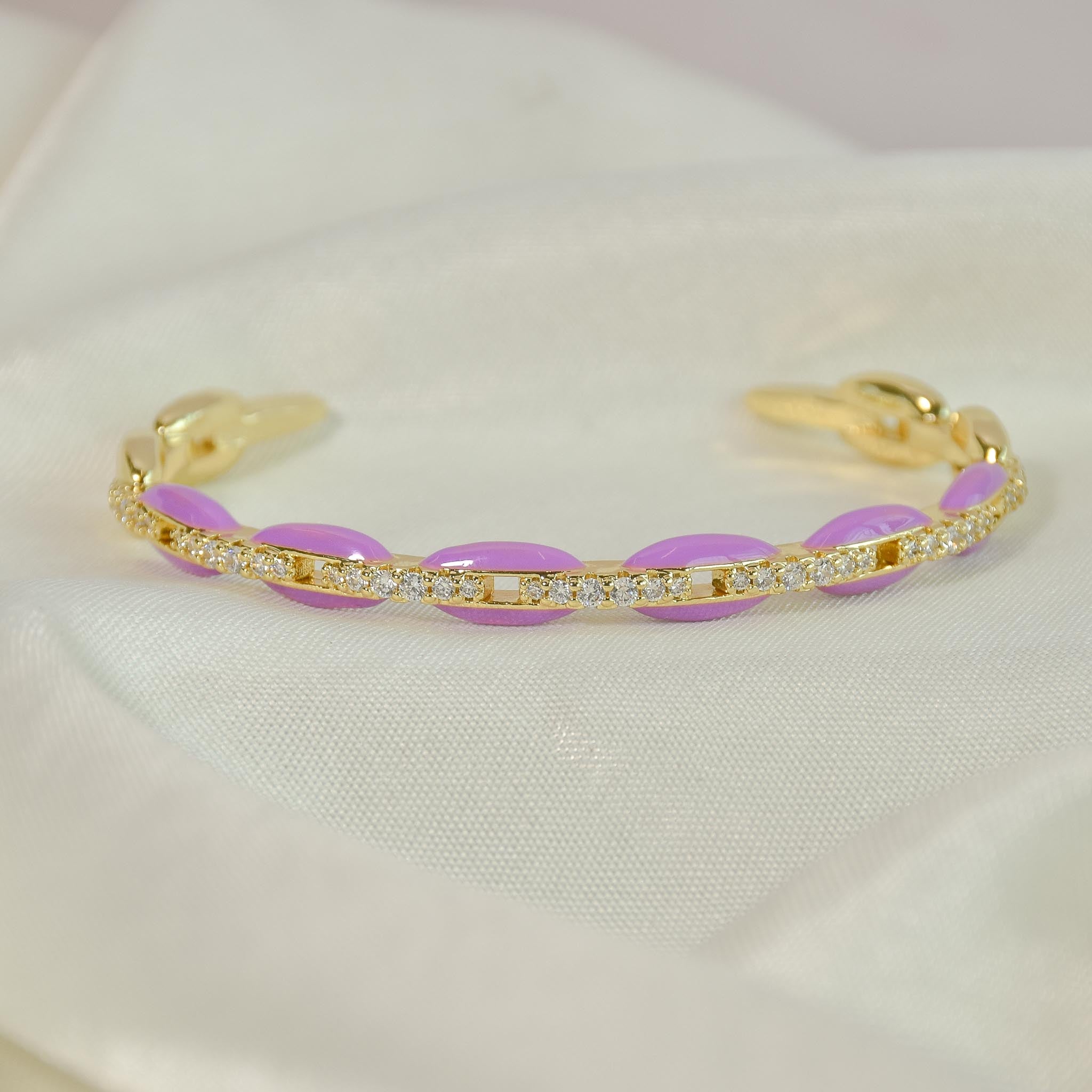 Interlinked Rhinestone Bangle