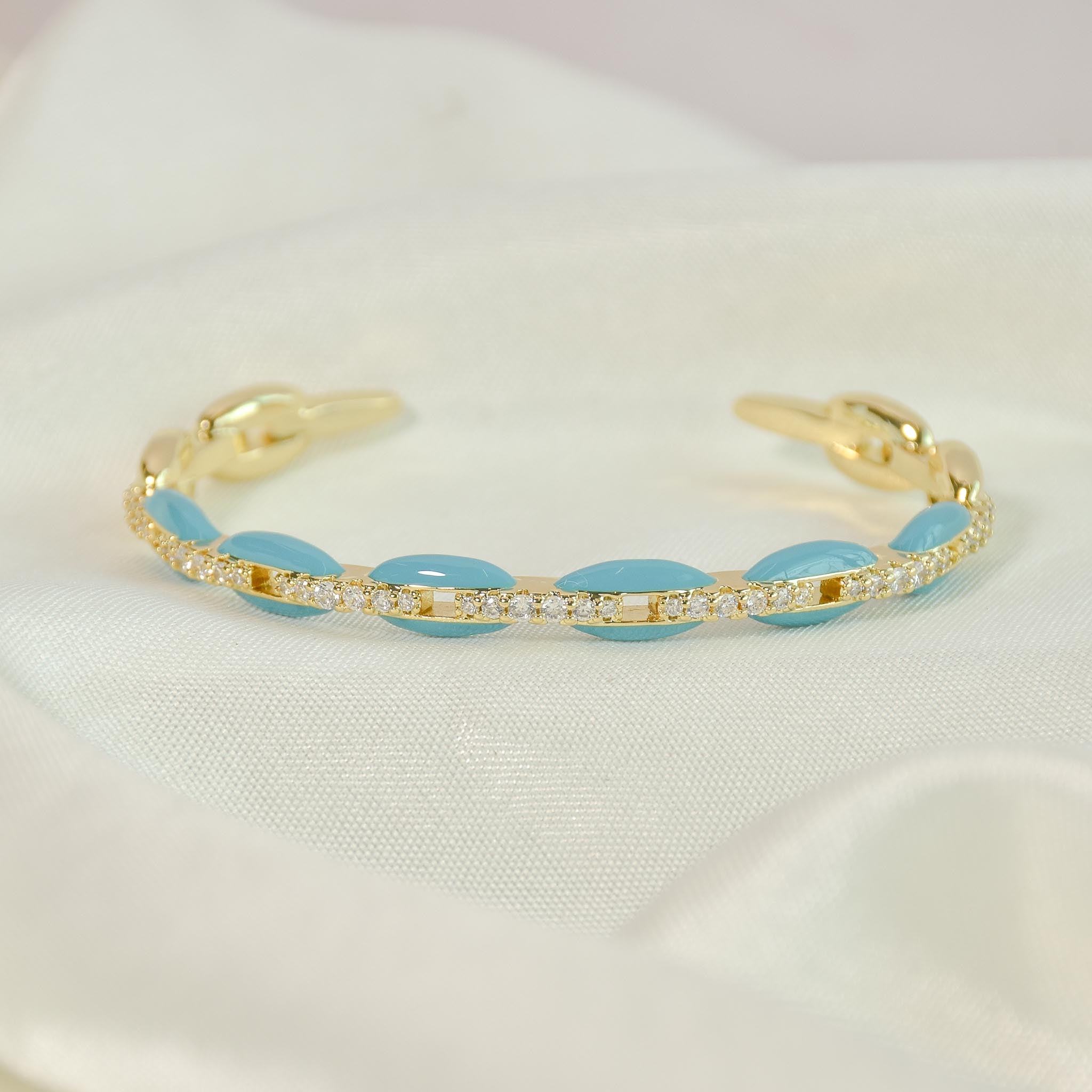 Interlinked Rhinestone Bangle