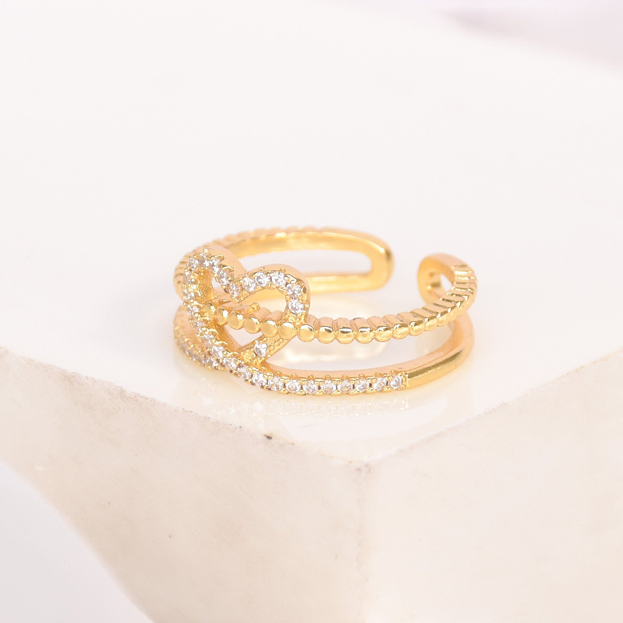 Dainty Heartline Ring