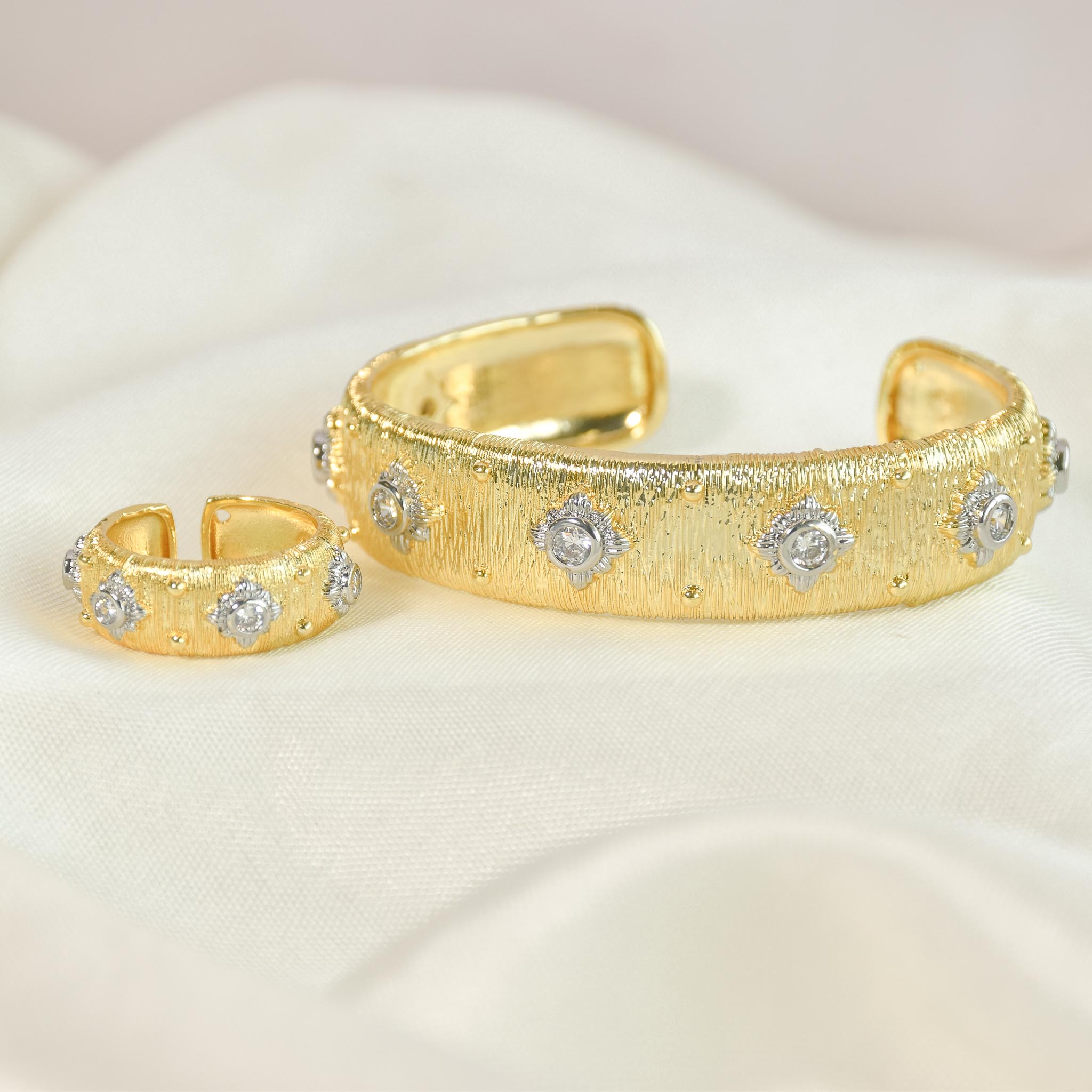 Gilded Texture Cuff Bangle & Ring Set