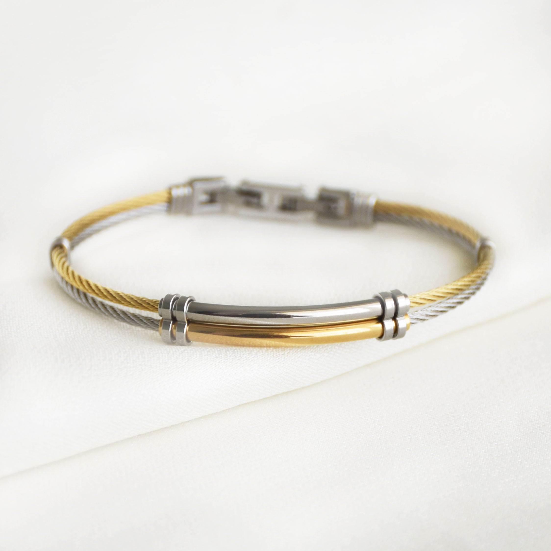 Dual Wired Mesh Kada