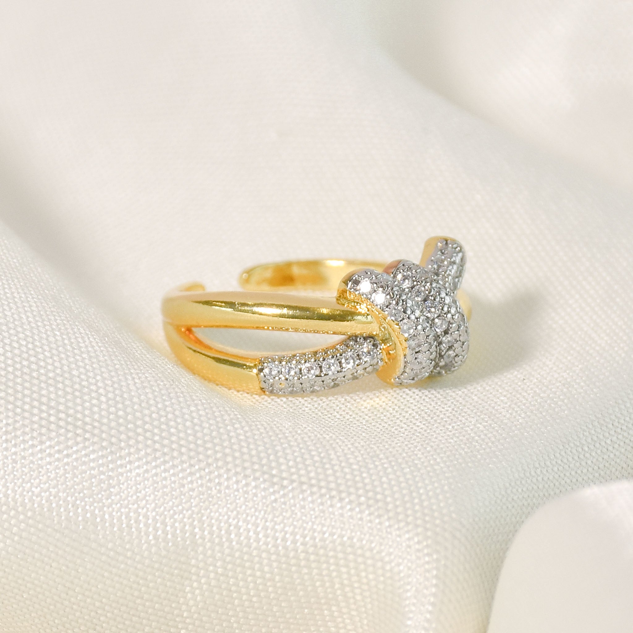Timeless Knot Ring