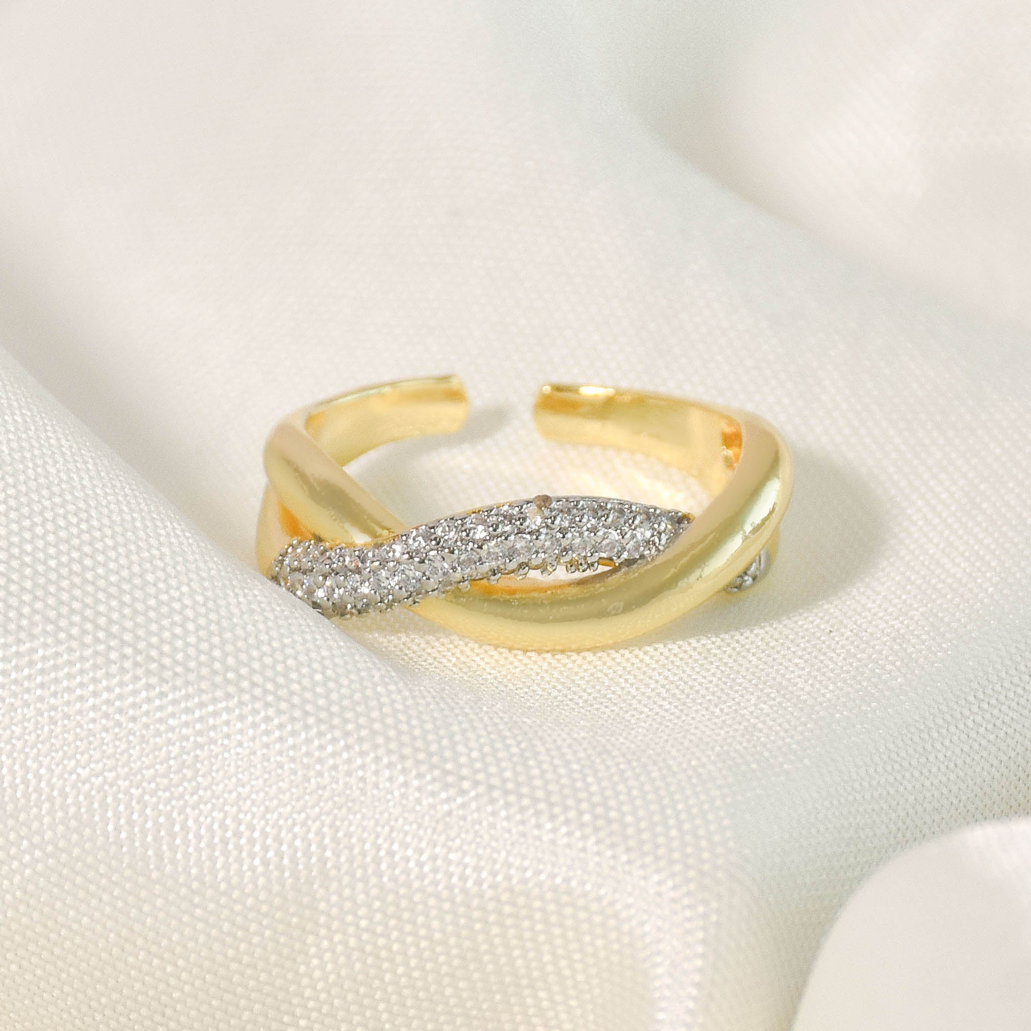 Golden Weave Ring