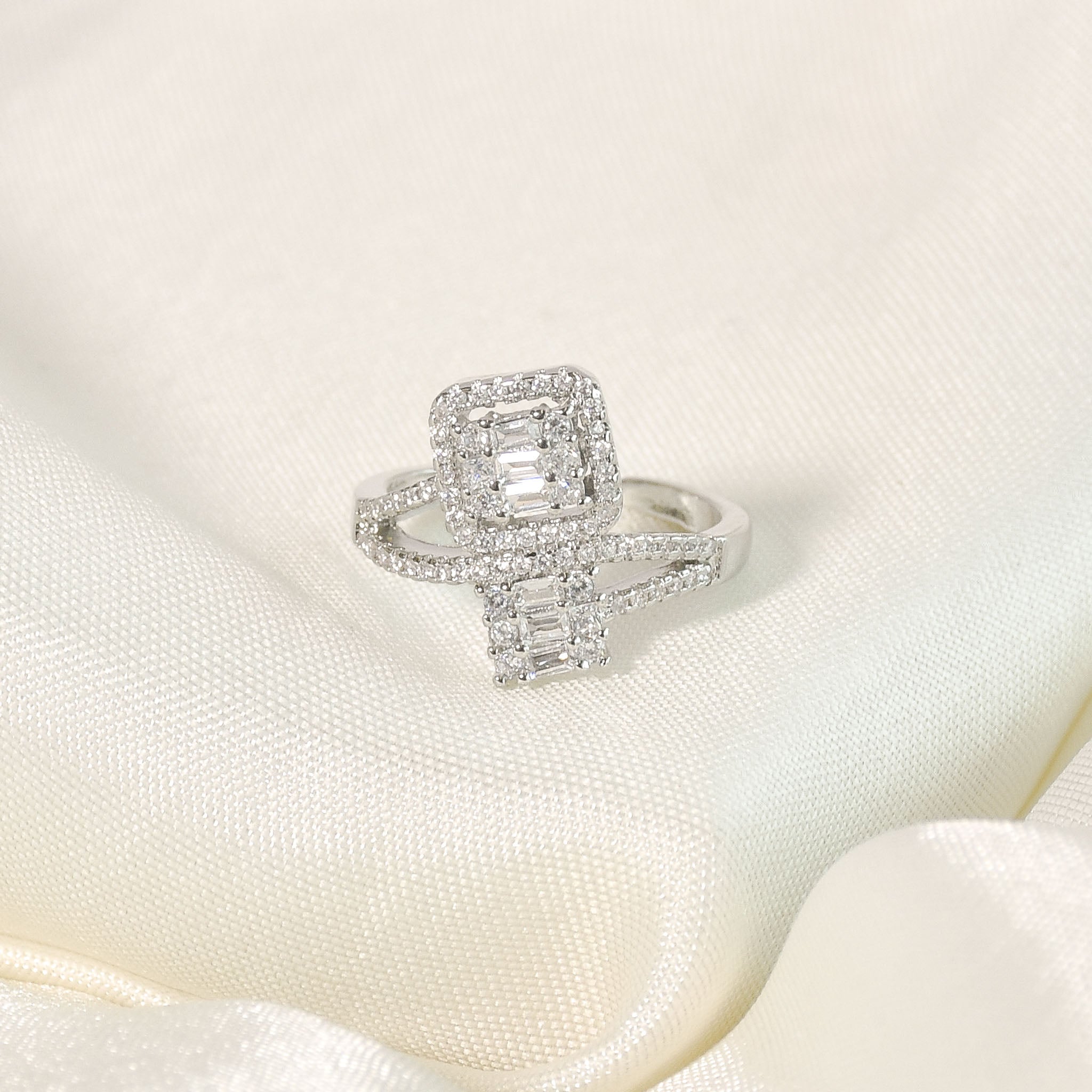 Double Glamour Ring