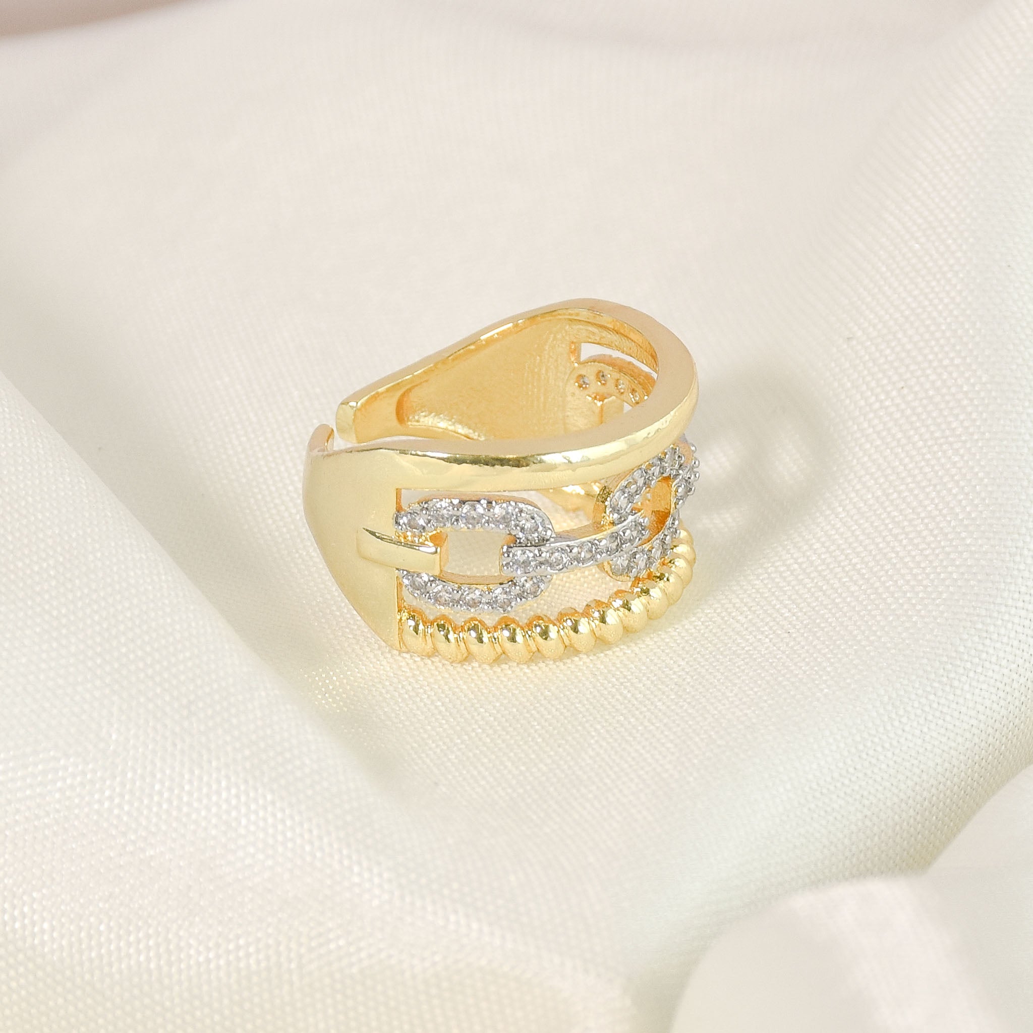 Chic Layered Link Ring
