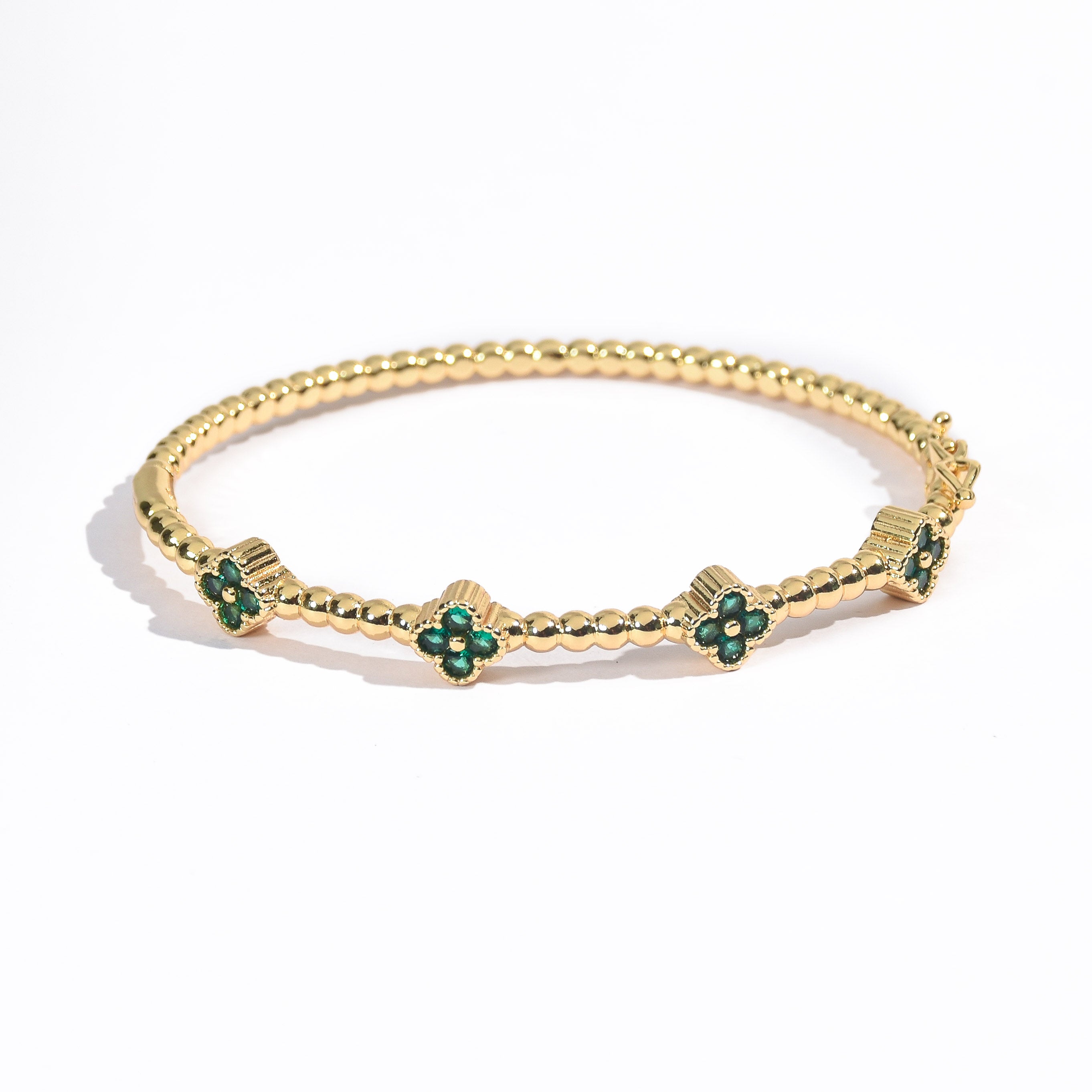 Timeless Clover Bangle