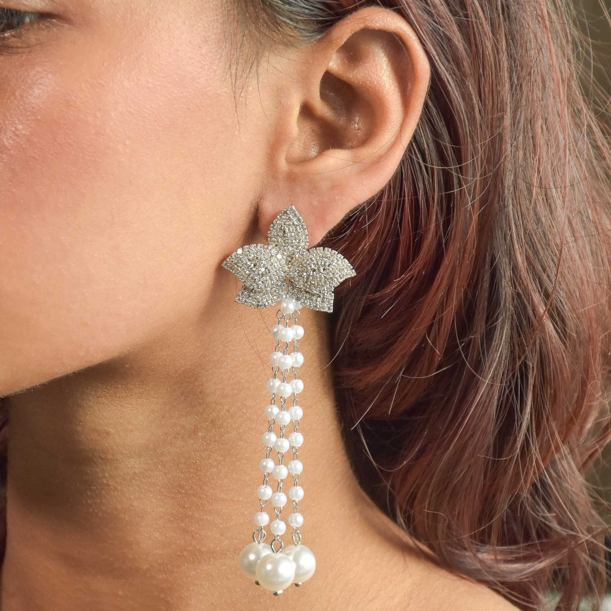 Bloomveil Pearl Earrings