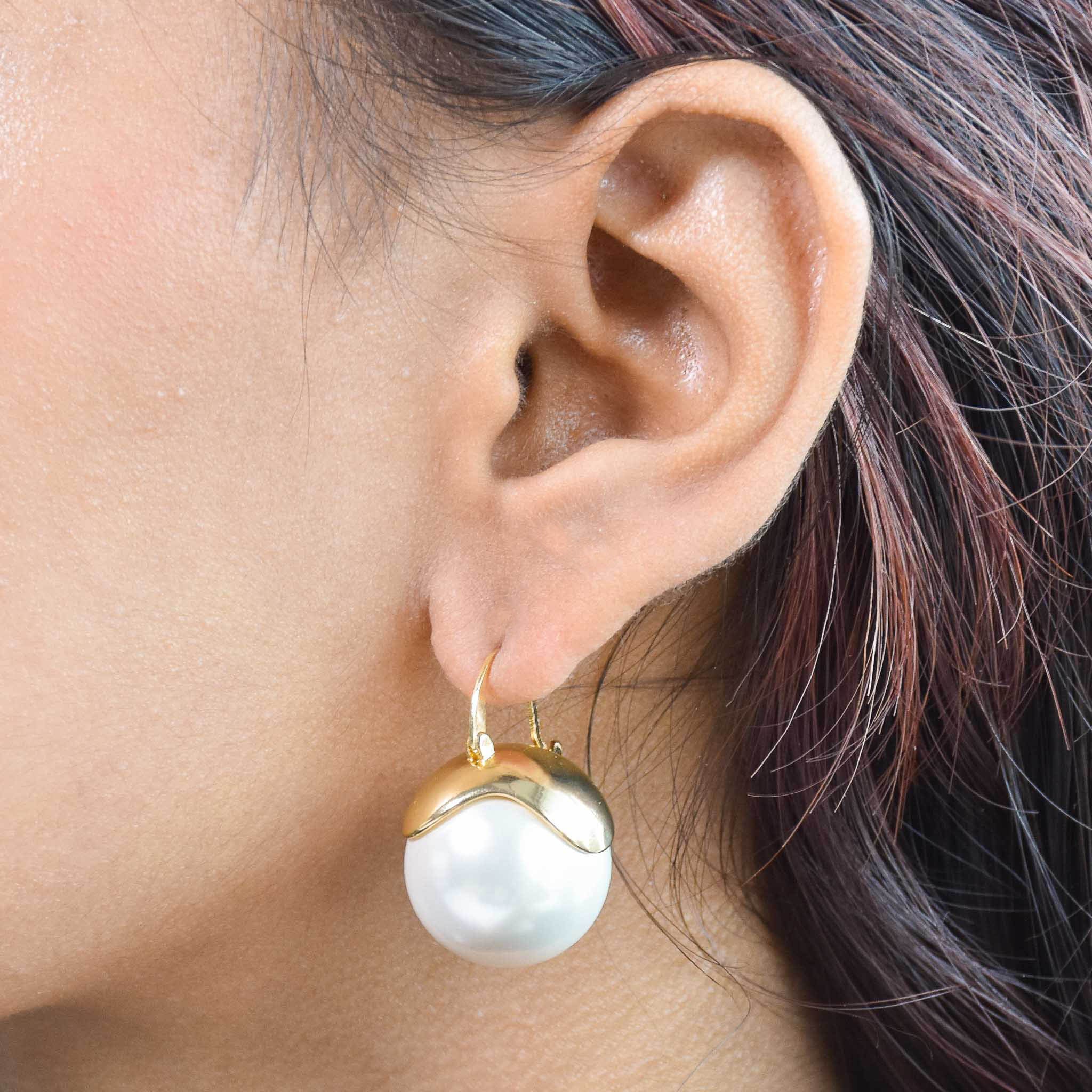 Sea Pearl Drop Earring