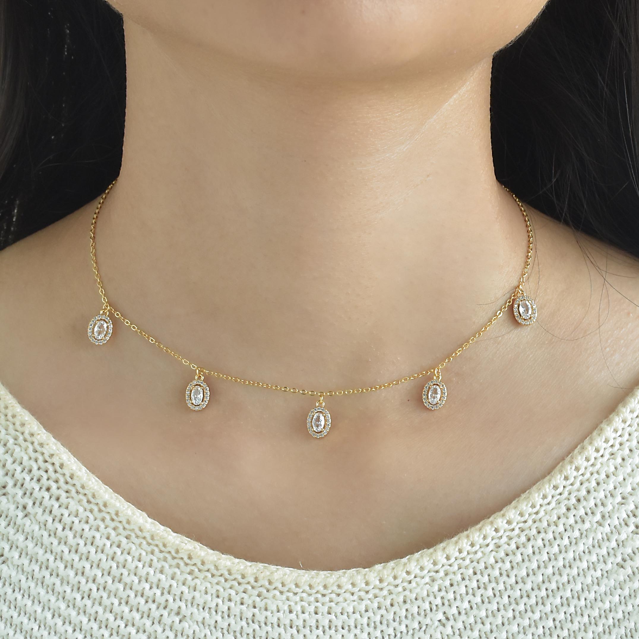 Diamond Oval Chocker