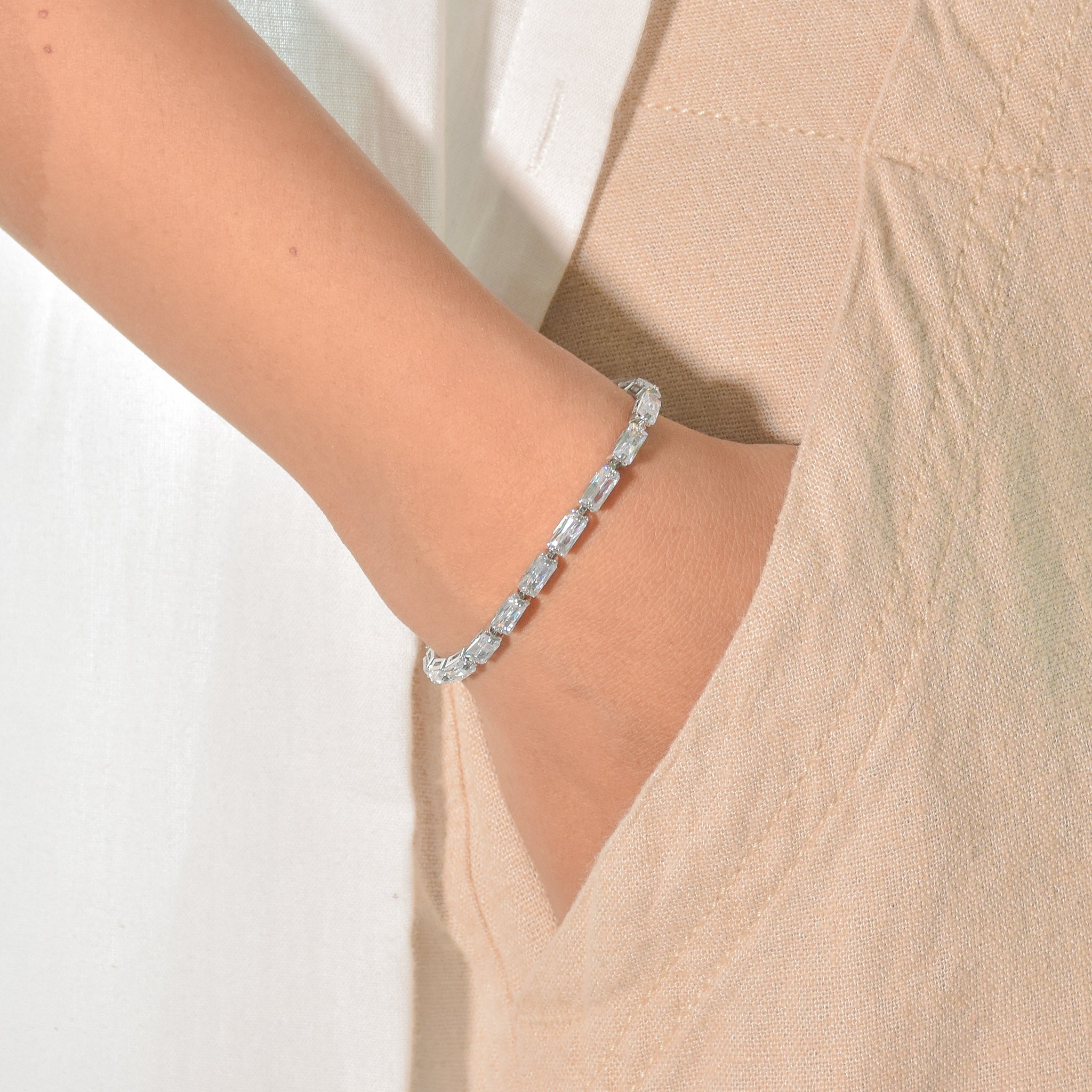 Sleek Stone Tennis Bracelet