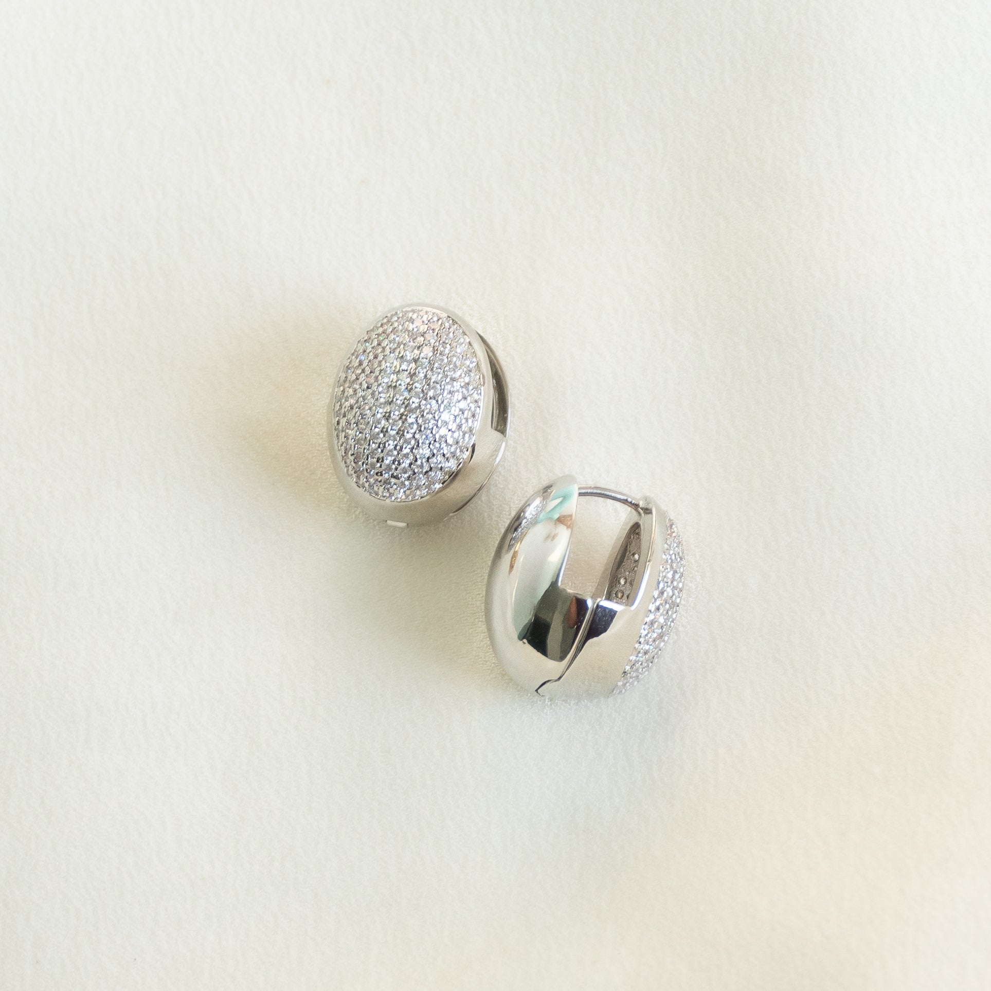 Soho Oval Hoop Earrings