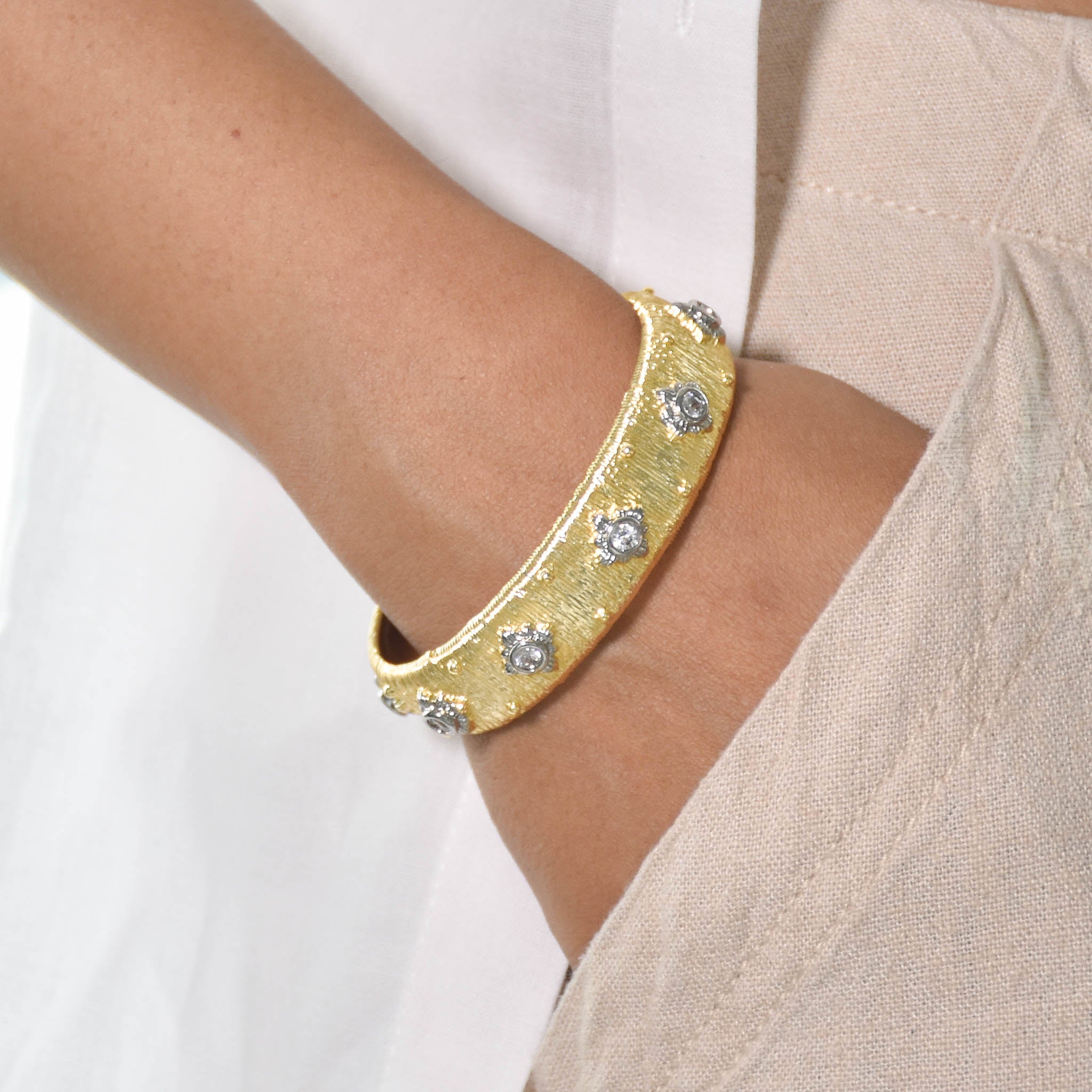 Gilded Texture Cuff Bangle & Ring Set