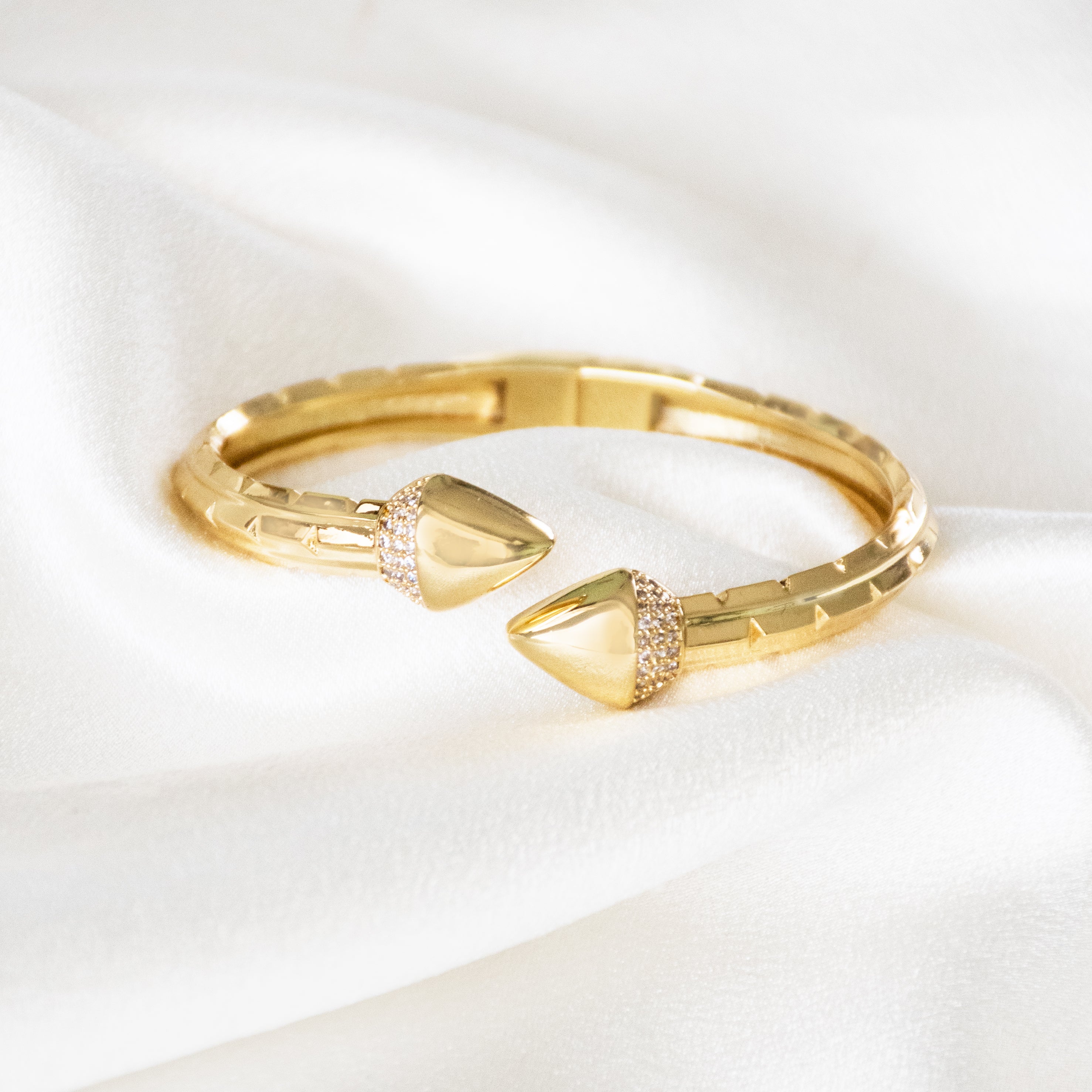 Dual Spike Gold Bangle