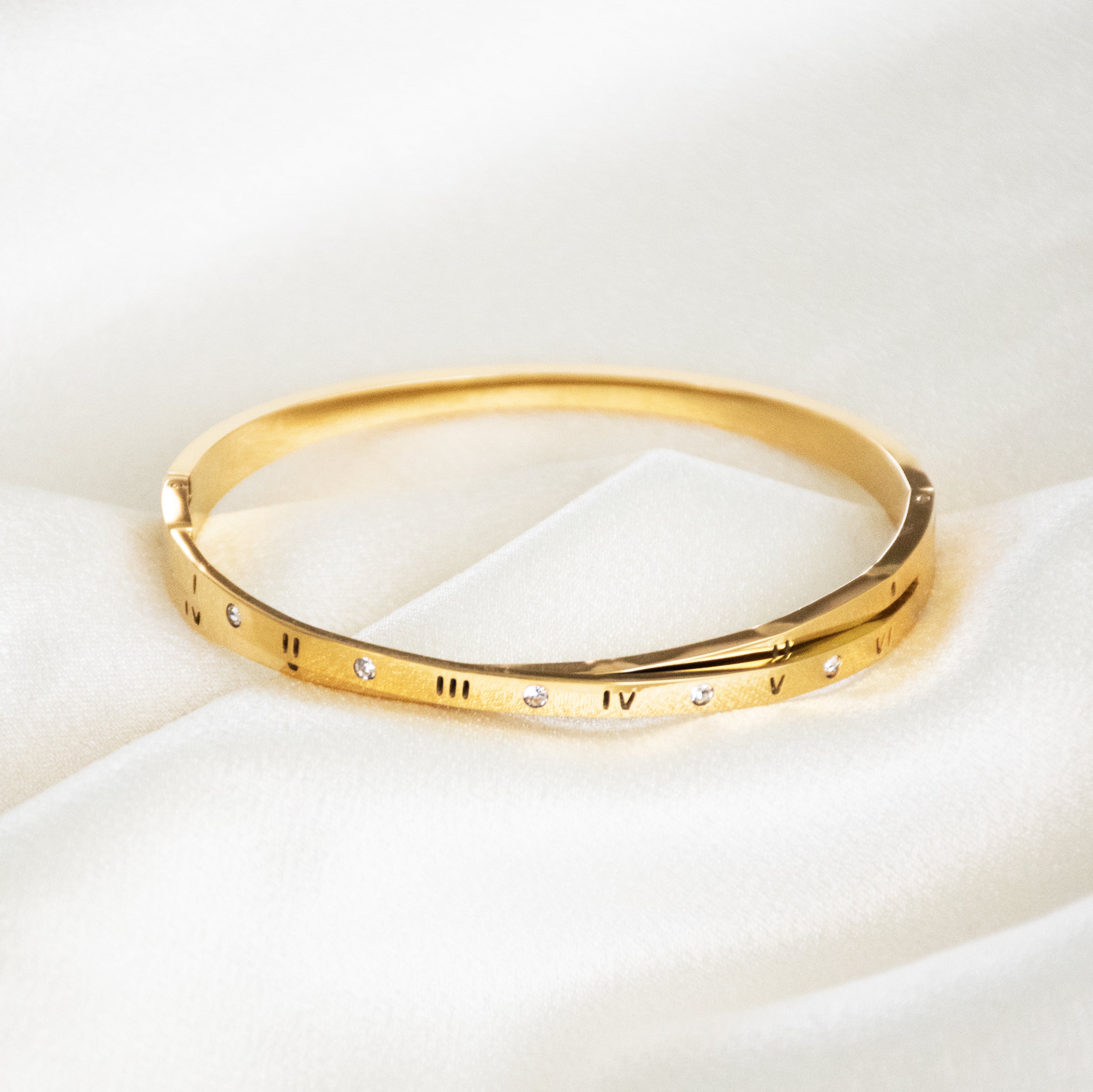 Roman Twisted Bangle
