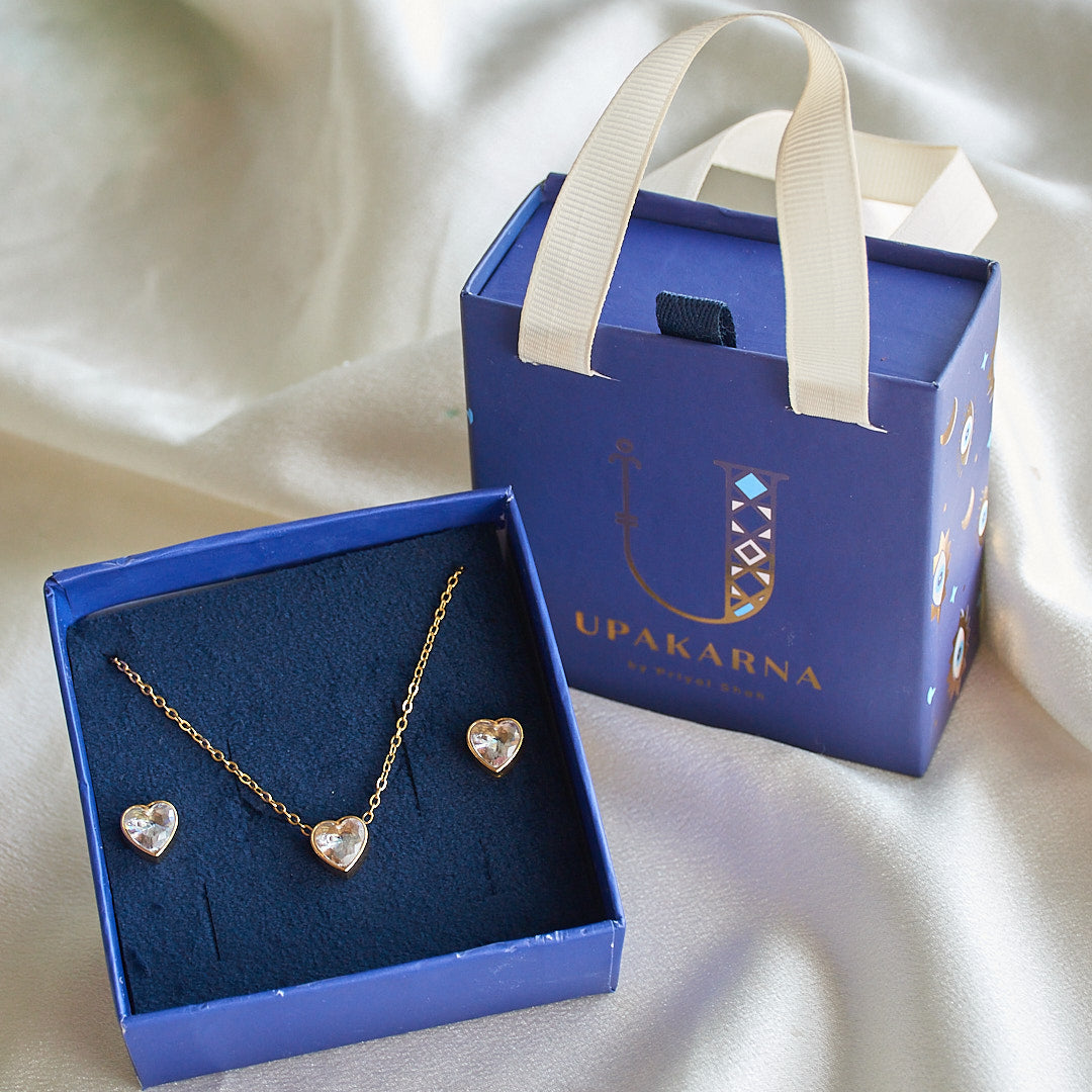 Diamond Heart Necklace Gift Set