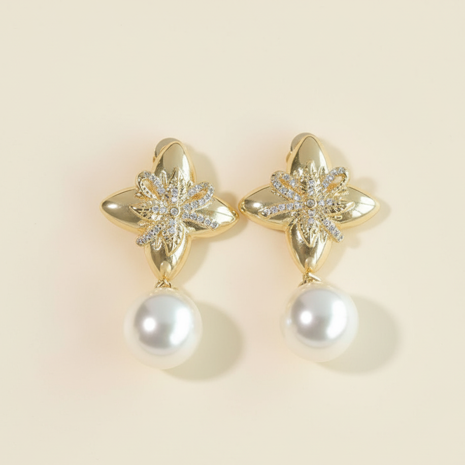 Classic Pearl Blossom Earring