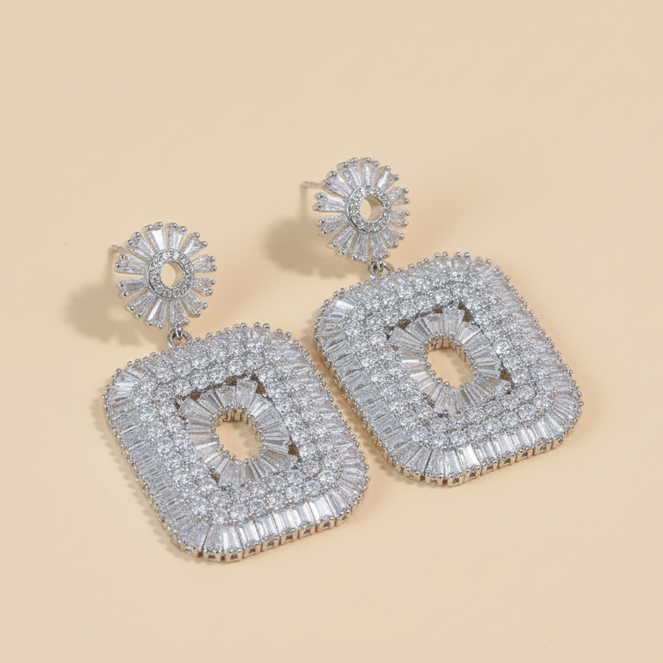 Classic Spark Square Earrings