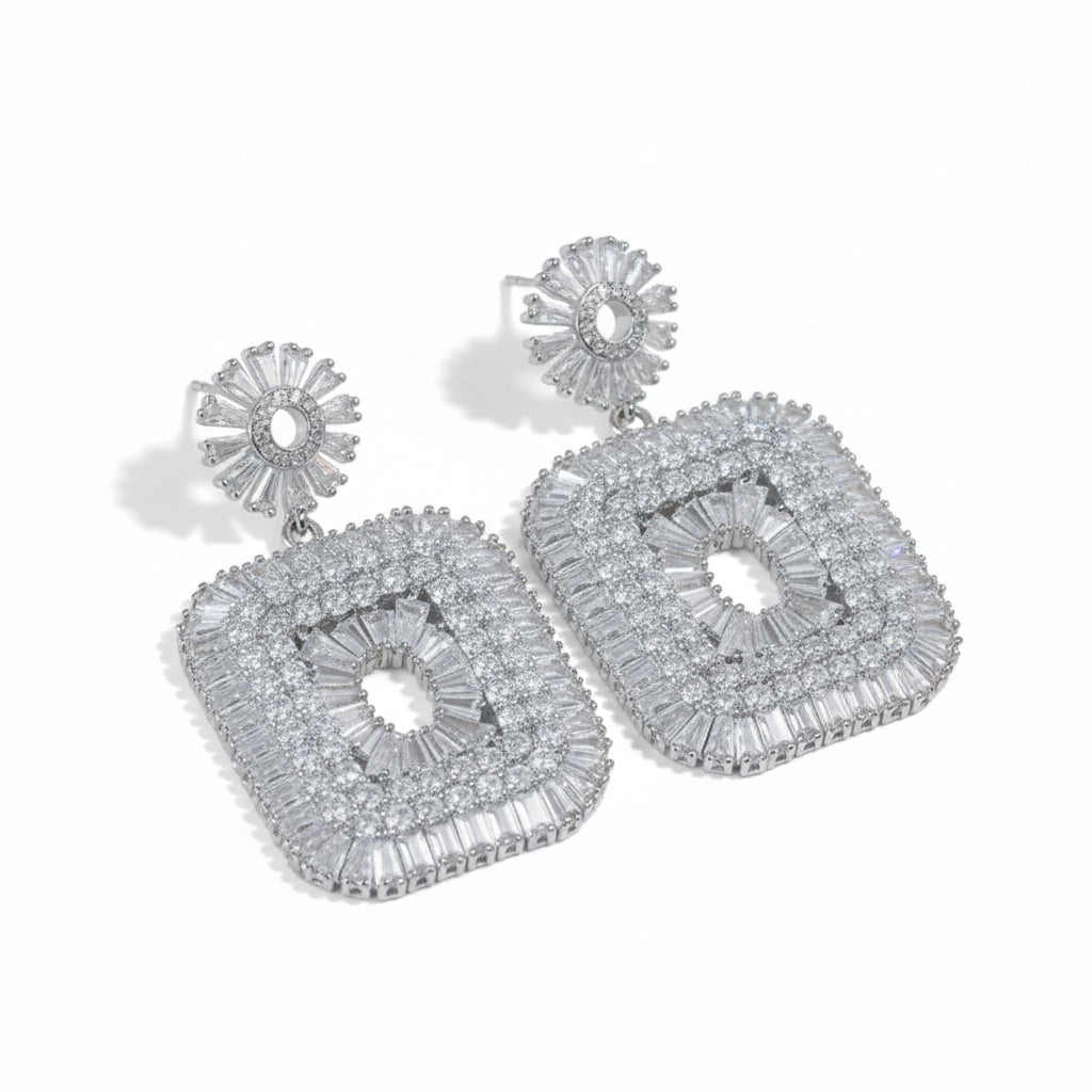 Classic Spark Square Earrings