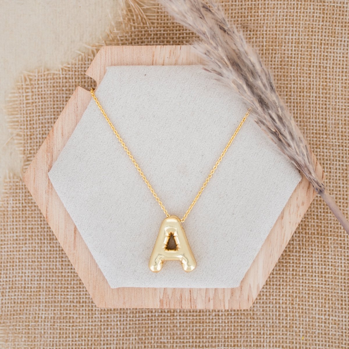 Balloon Initial Necklace - Upakarnaproduct_type