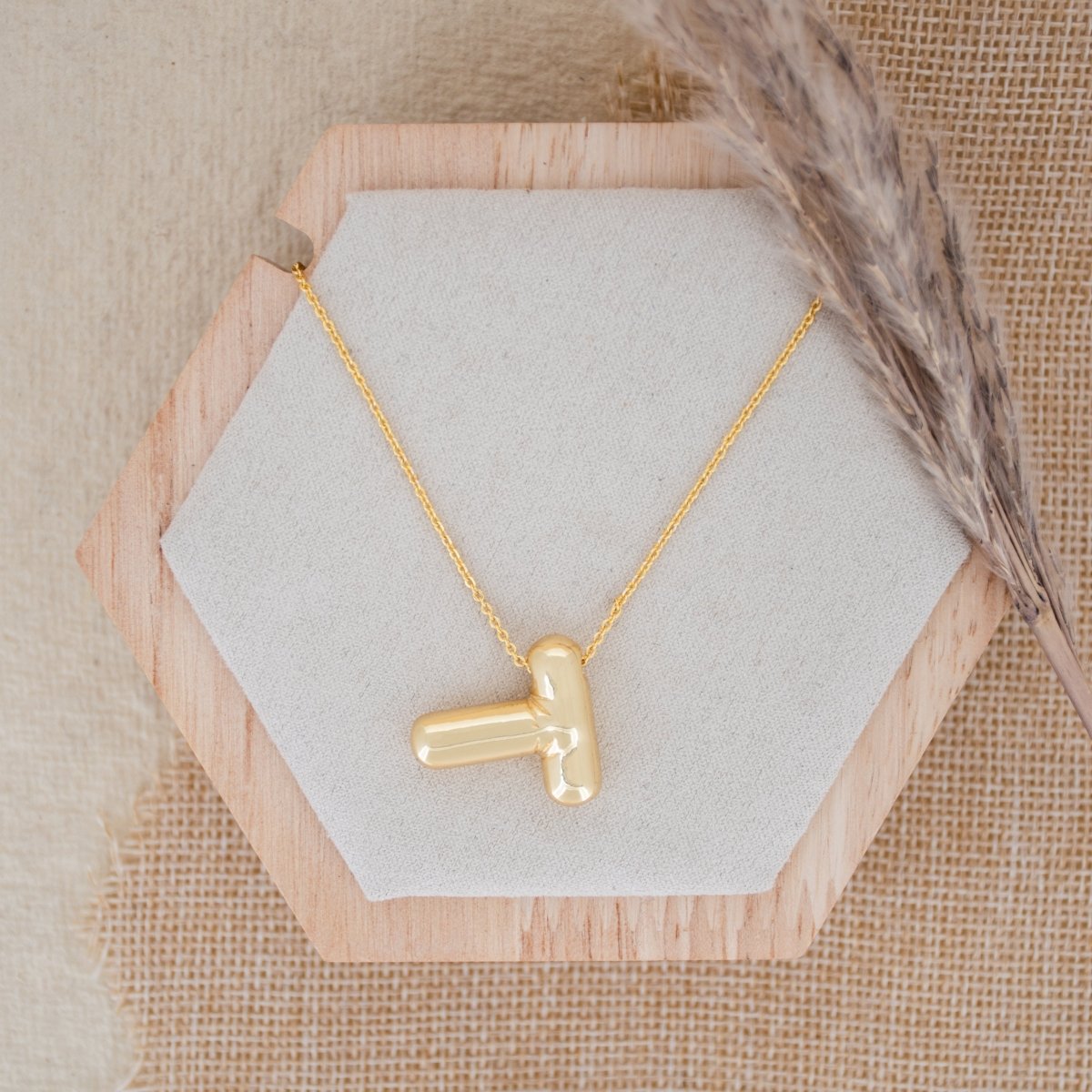 Balloon Initial Necklace - Upakarnaproduct_type