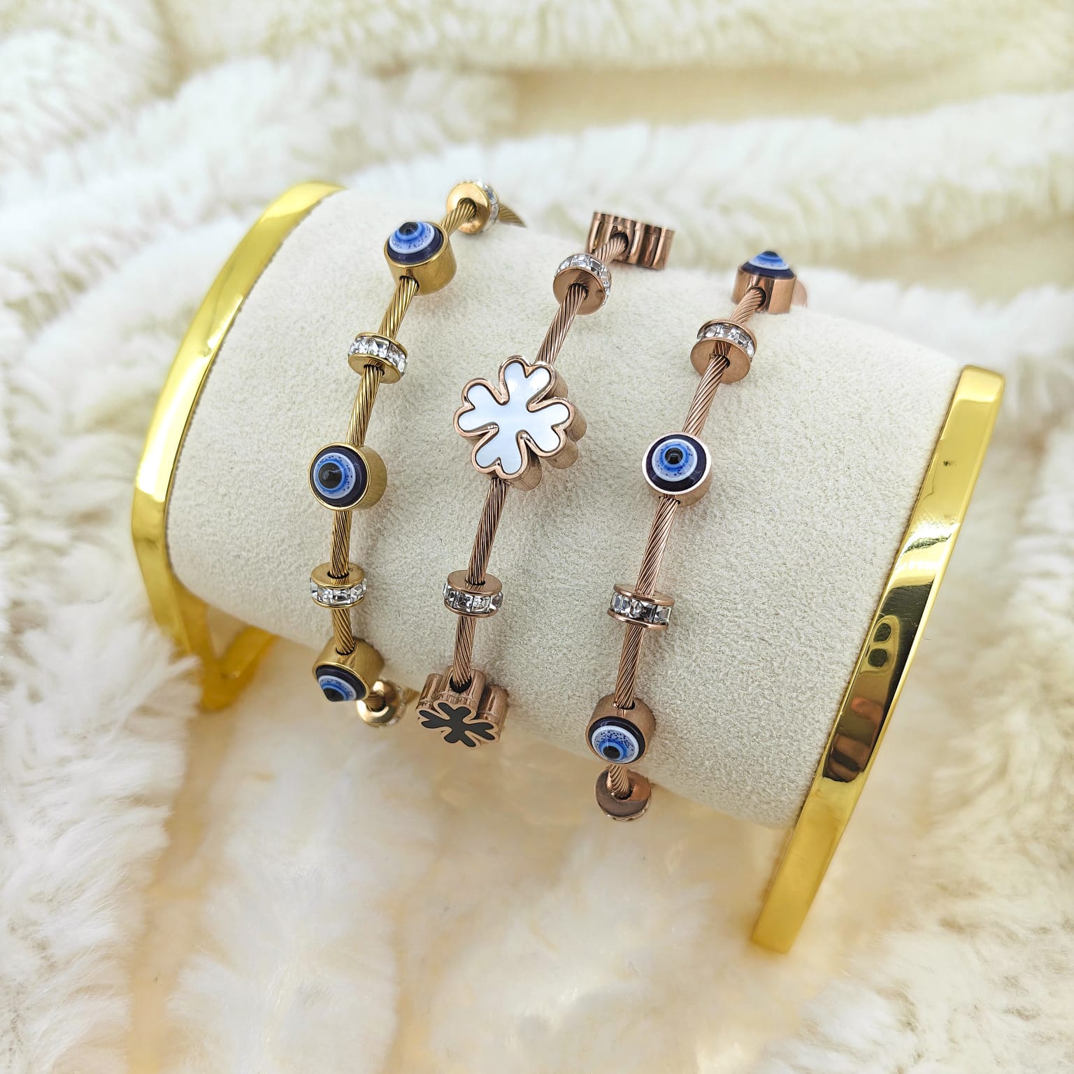 Bloom Evil Eye Bangle Stack | Anti-tarnish | Magnetic Lock