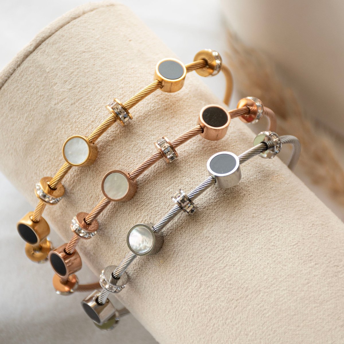 Classic Collection (Set Of 3) - Upakarnaproduct_type