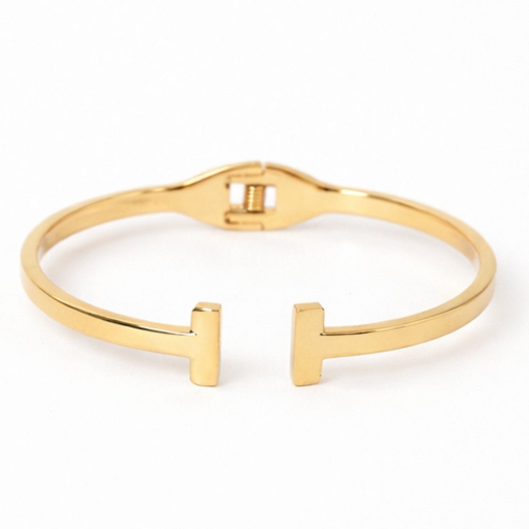 Classic Edge Cuff Bangle - Upakarnaproduct_type