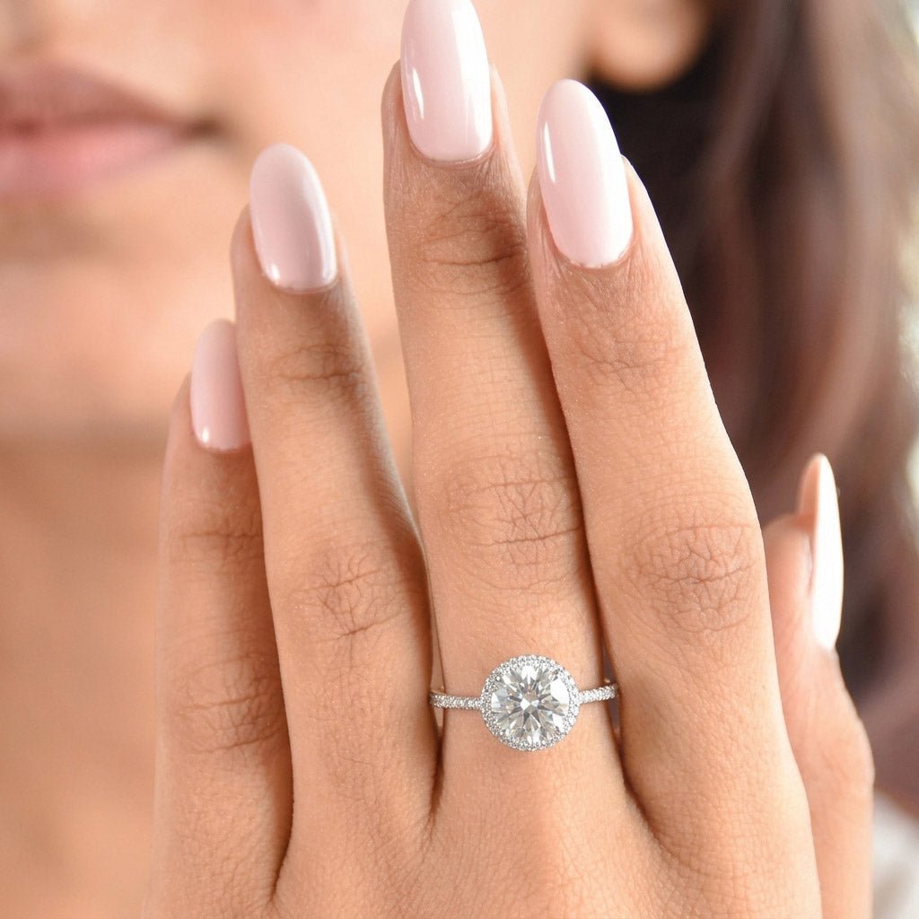 Classic Halo Spark Ring - Upakarnaproduct_type