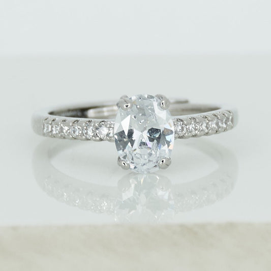 Classic Oval Diamond Ring, silver