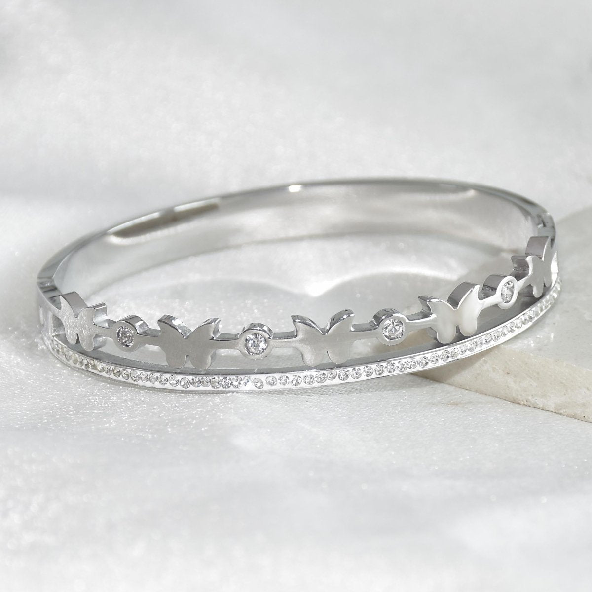 Delicate Butterfly Bangle - Upakarnaproduct_type