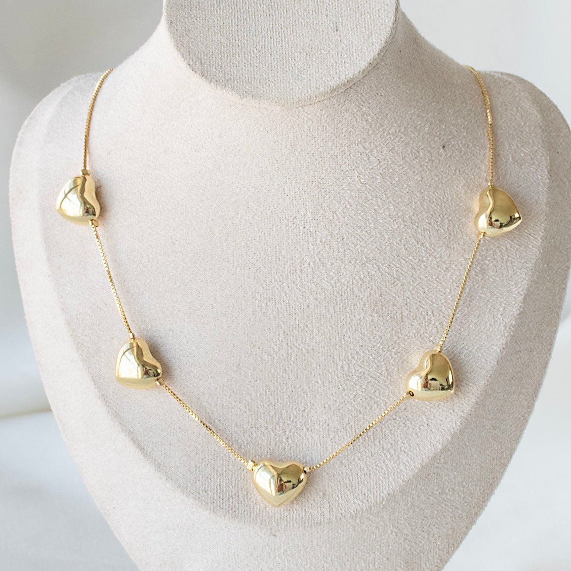 Heart Chain Necklace - Upakarnaproduct_type