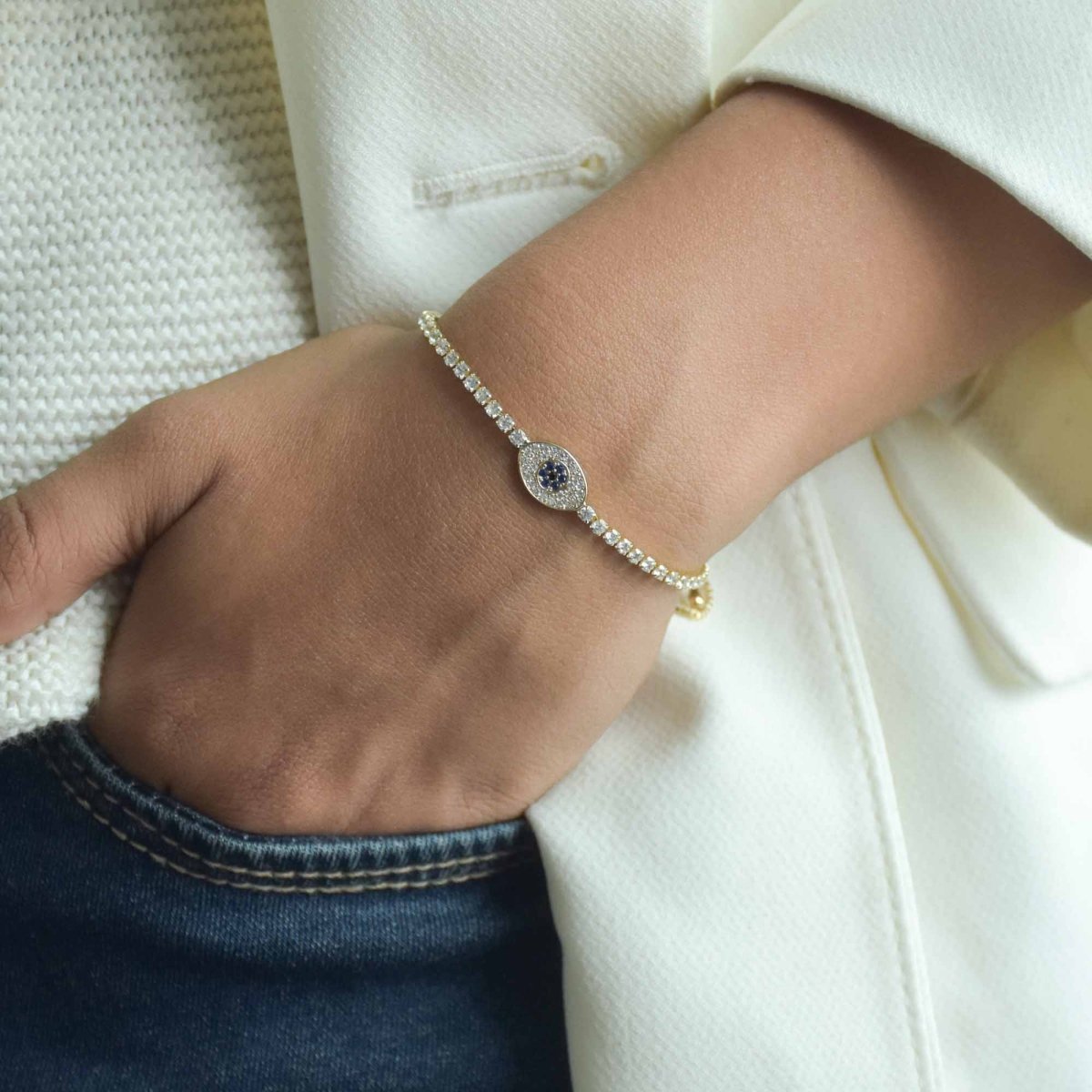 Minimal Evil Eye Bracelet - Upakarnaproduct_type