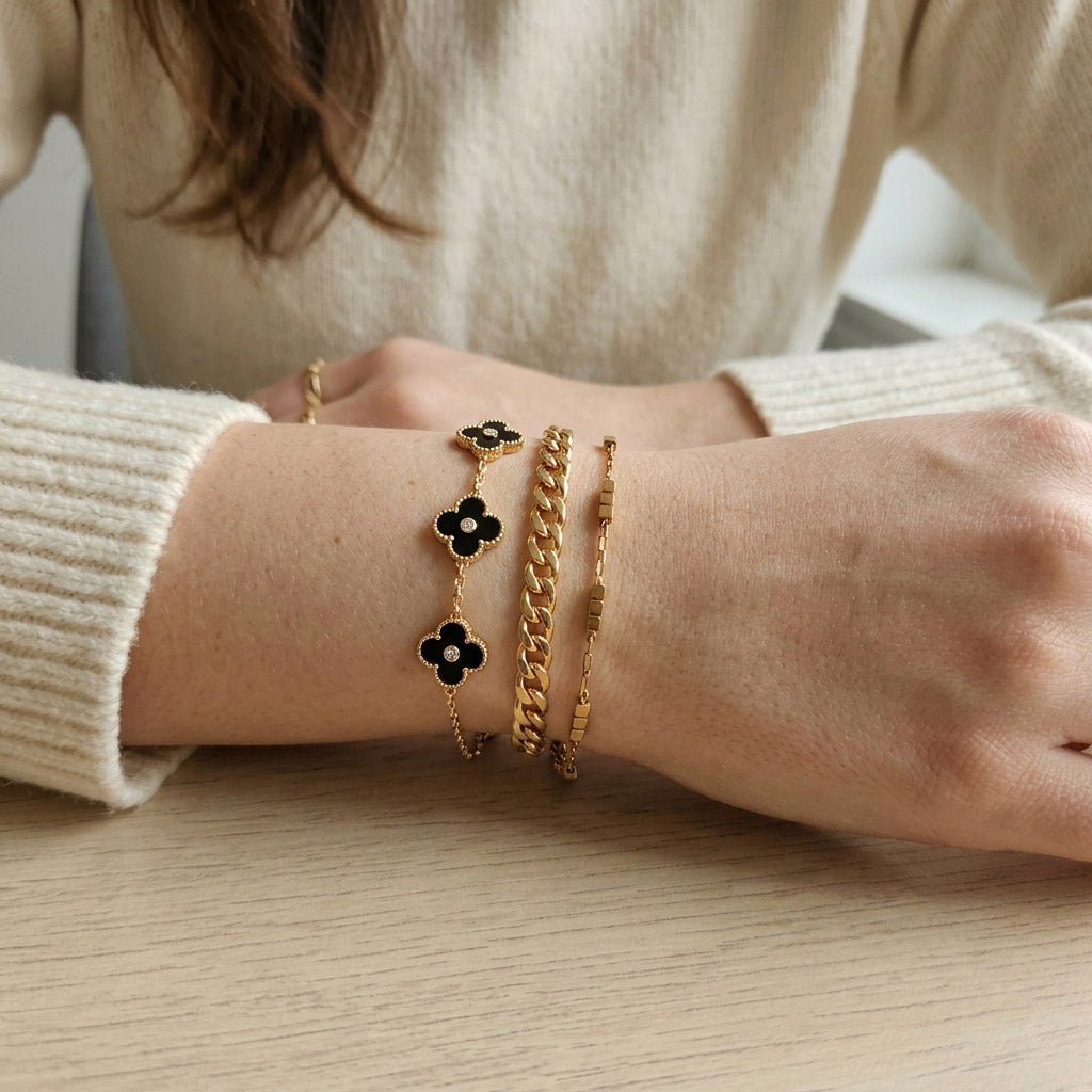 Noir Bloom Bracelet Stack - Upakarnaproduct_type