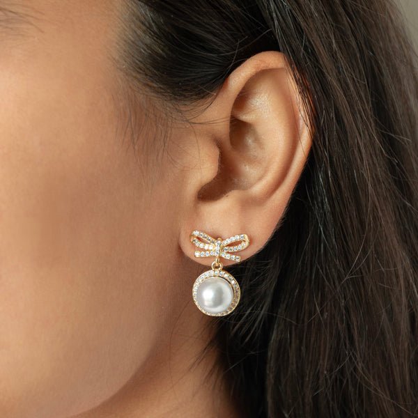 Pearl Bow Diamond Earrings - Upakarnaproduct_type