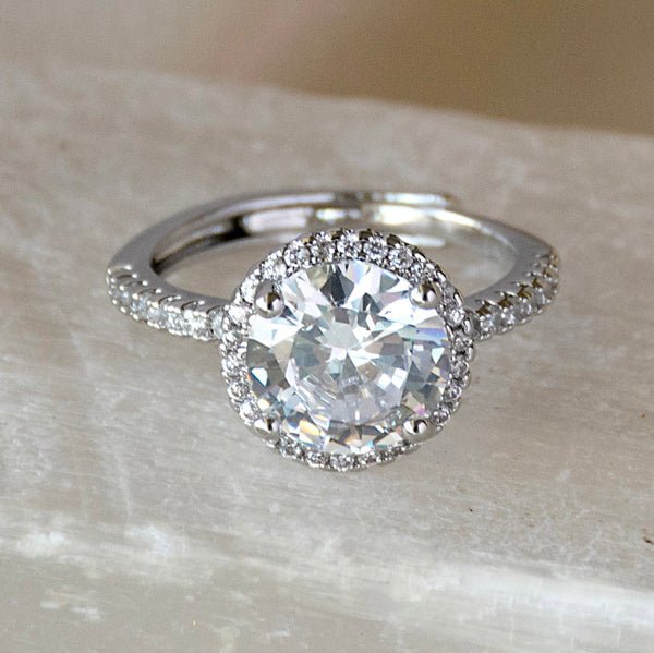 Round Solitaire Ring - Upakarnaproduct_type