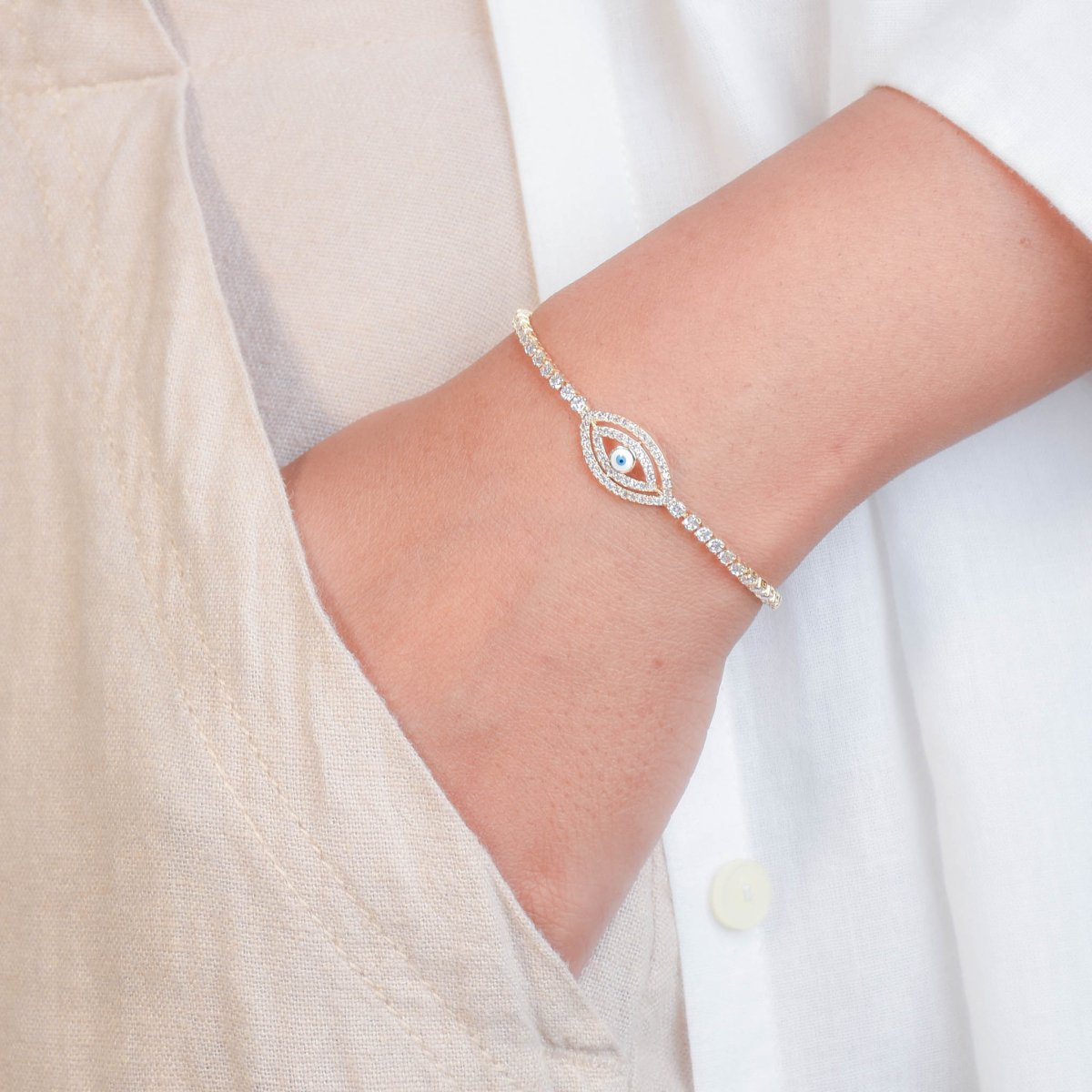 Sparkle Evil Eye Bracelet - Upakarnaproduct_type