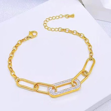 Studded Link Chain Bracelet - Upakarnaproduct_type